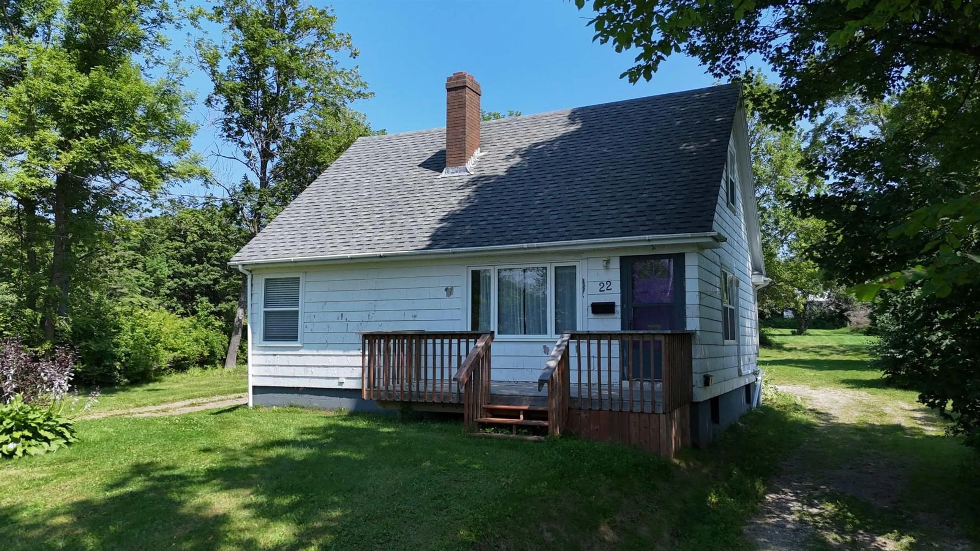 Home with vinyl exterior material, street for 22 Archibald St, Sydney Mines Nova Scotia B1V 2Y5