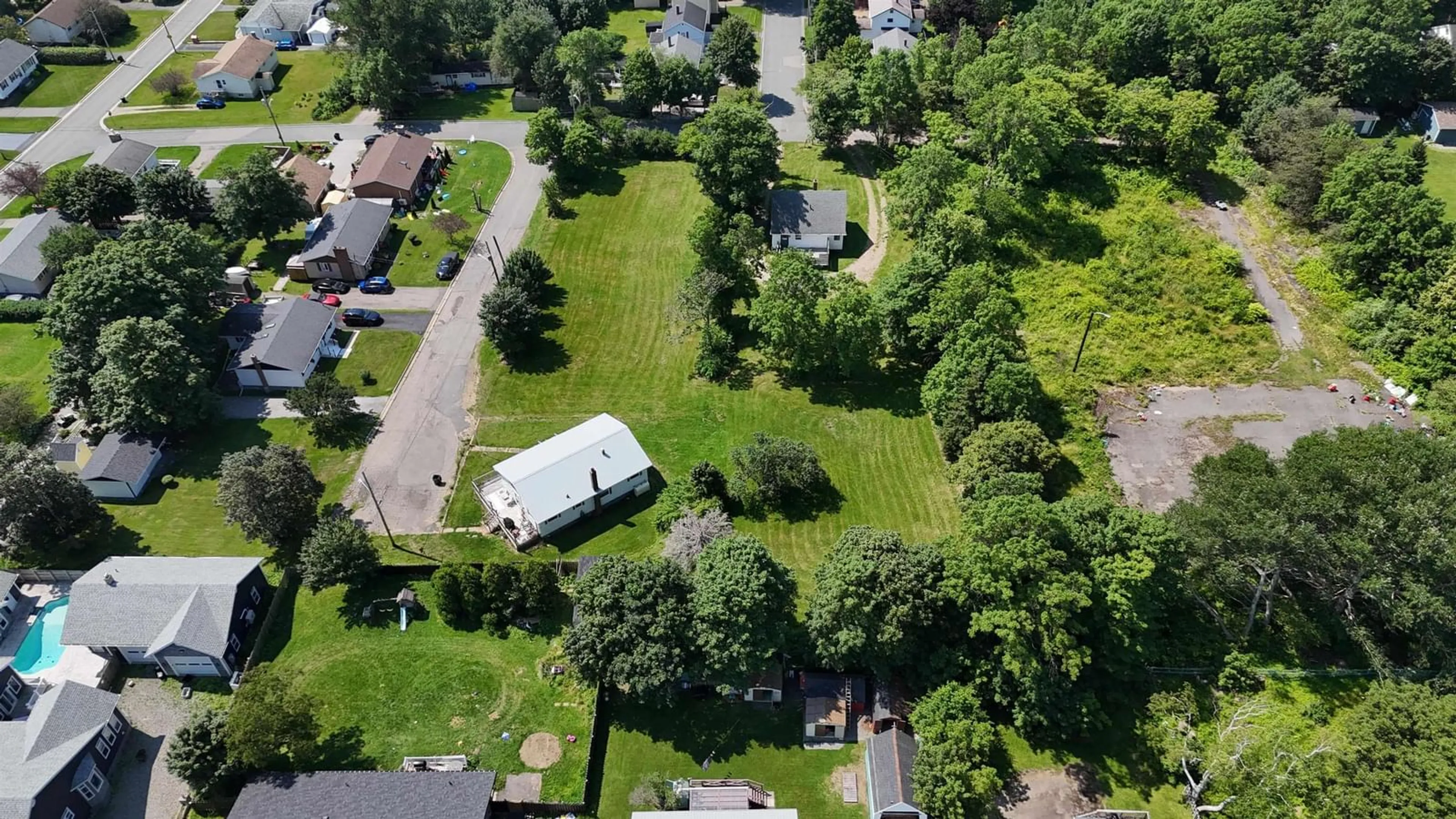 A pic from outside/outdoor area/front of a property/back of a property/a pic from drone, street for 22 Archibald St, Sydney Mines Nova Scotia B1V 2Y5
