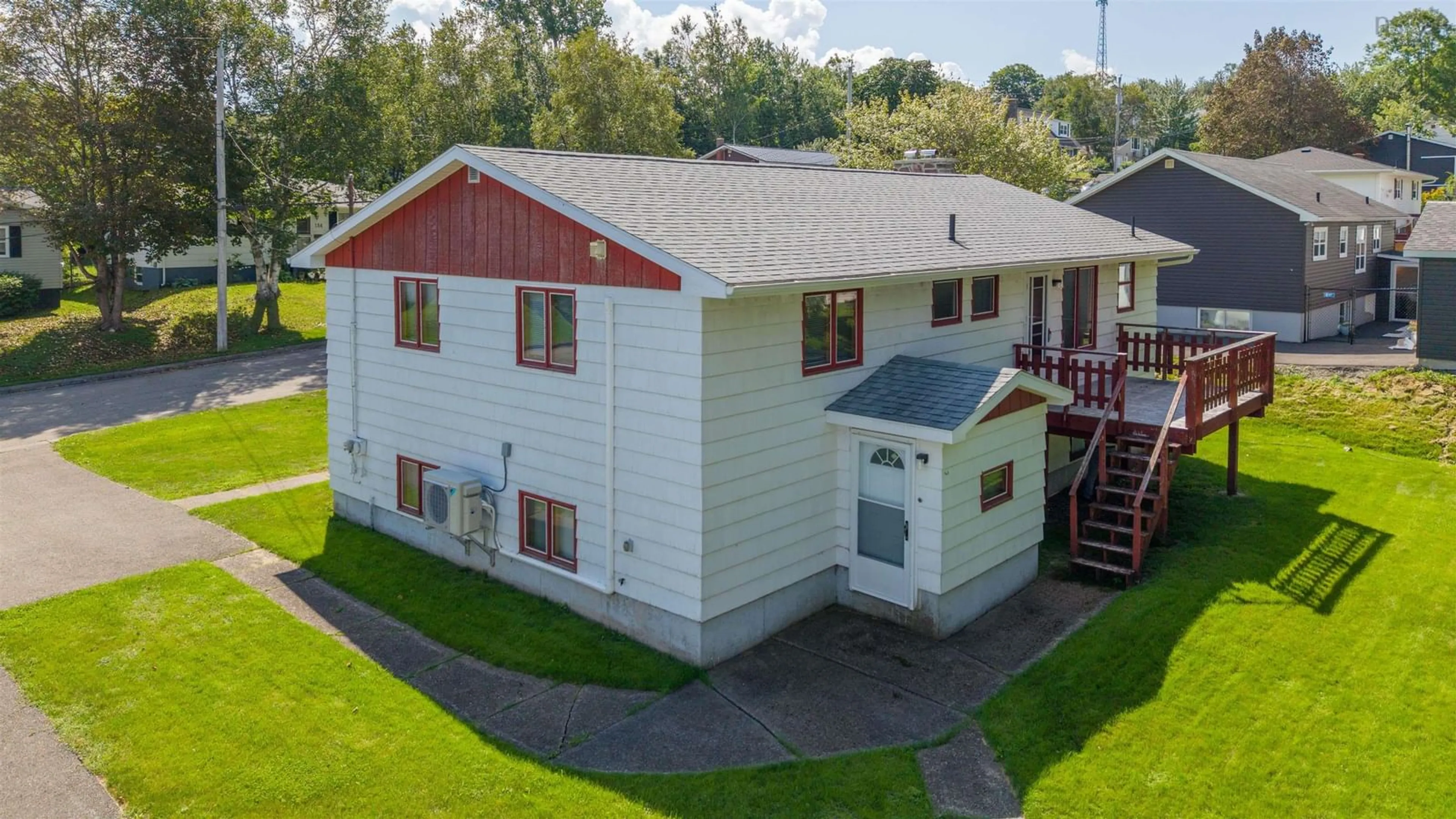 A pic from outside/outdoor area/front of a property/back of a property/a pic from drone, building for 135 Kennedy Ave, Sydney Nova Scotia B1P 3K9