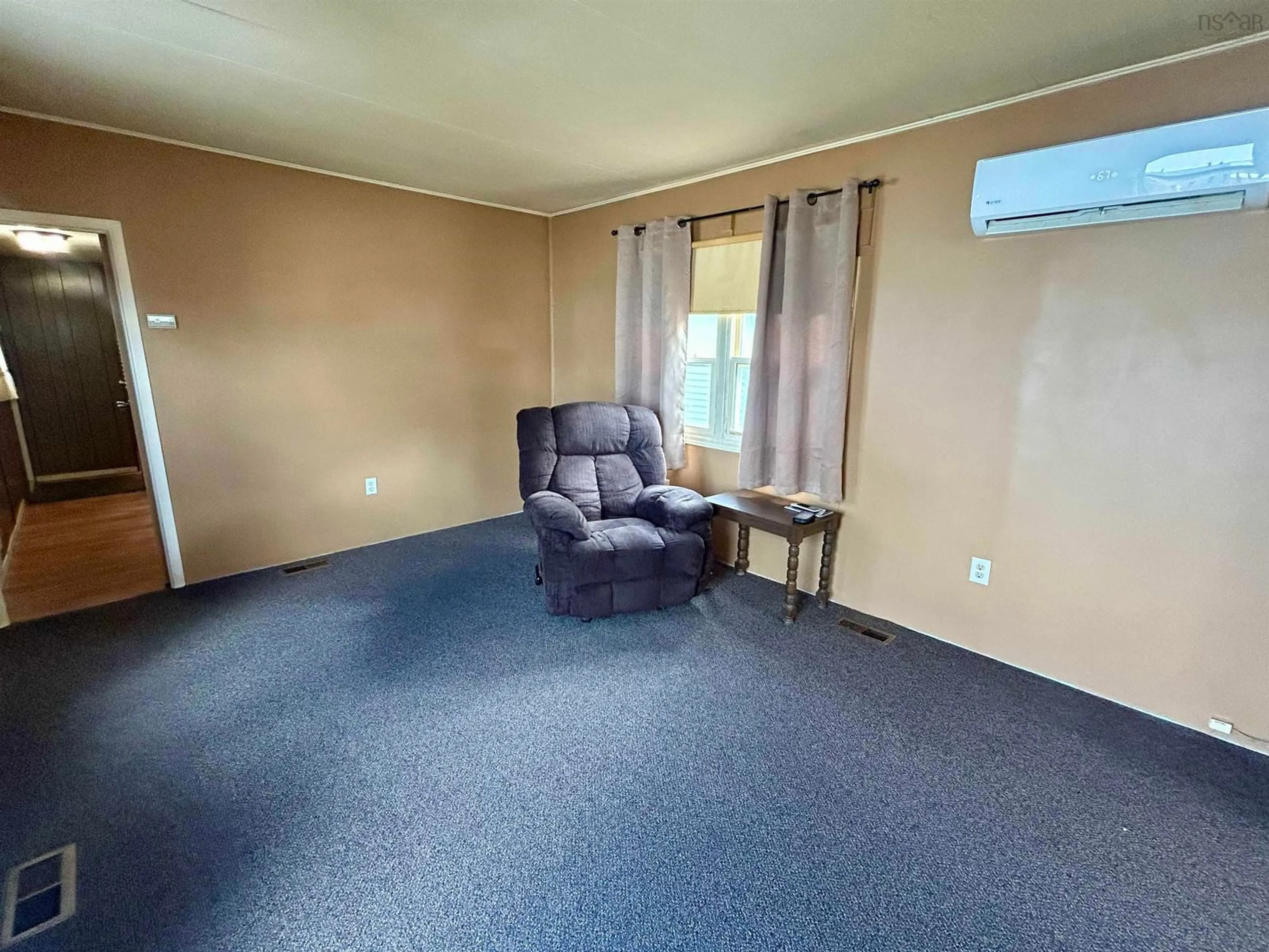 A pic of a room for 25 King St, Trenton Nova Scotia B0K 1X0