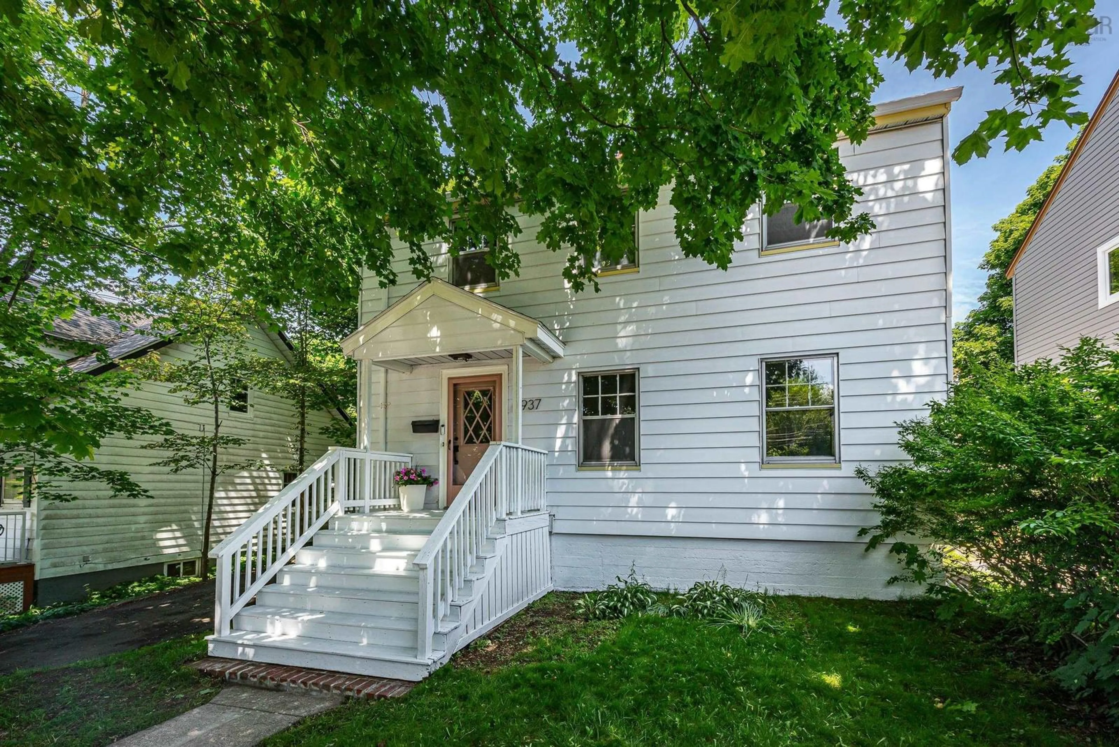 Unknown for 6937 Chebucto Rd, Halifax Nova Scotia B3L 1M6