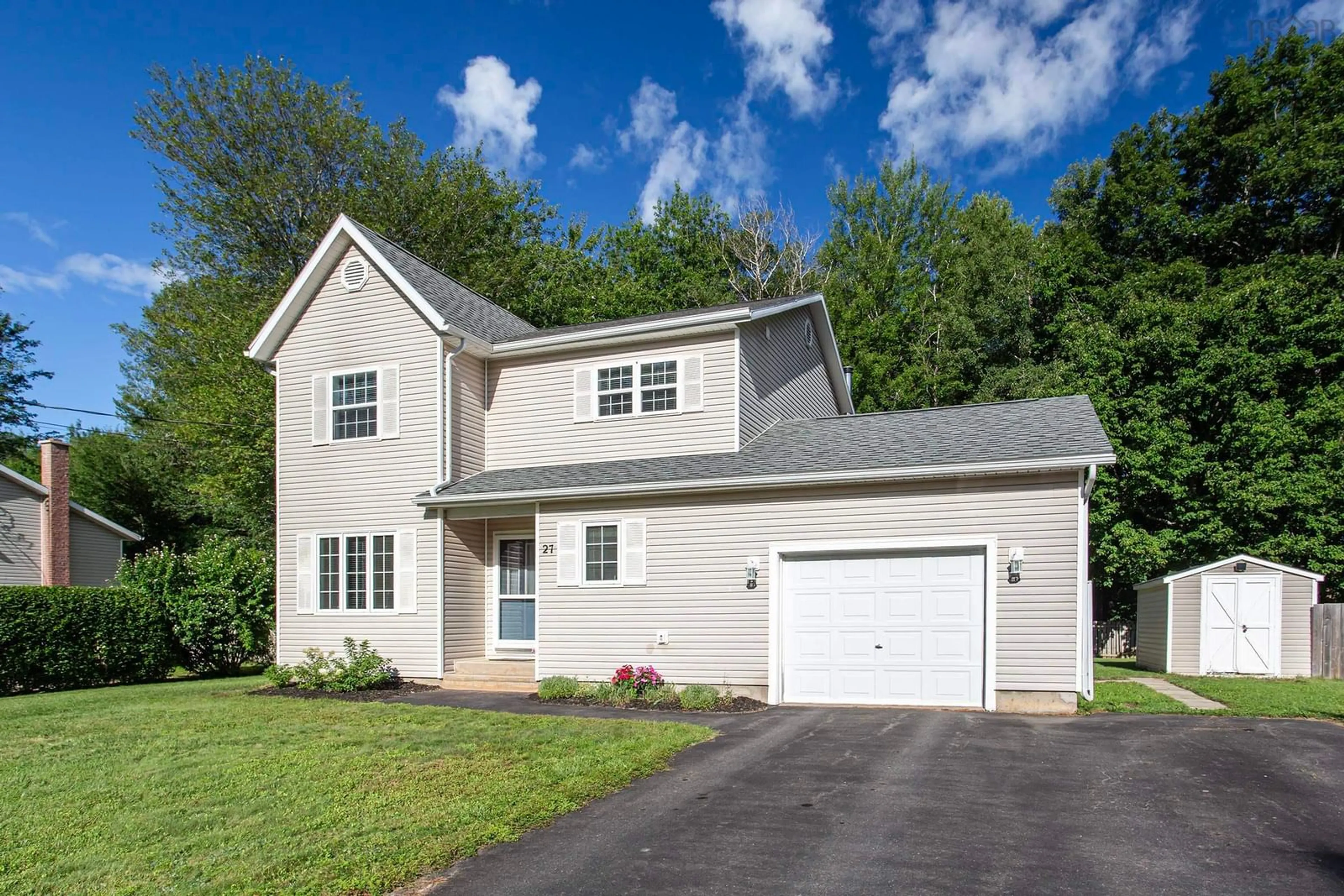 Home with vinyl exterior material, street for 27 Pinecrest Dr, Middleton Nova Scotia B0S 1P0