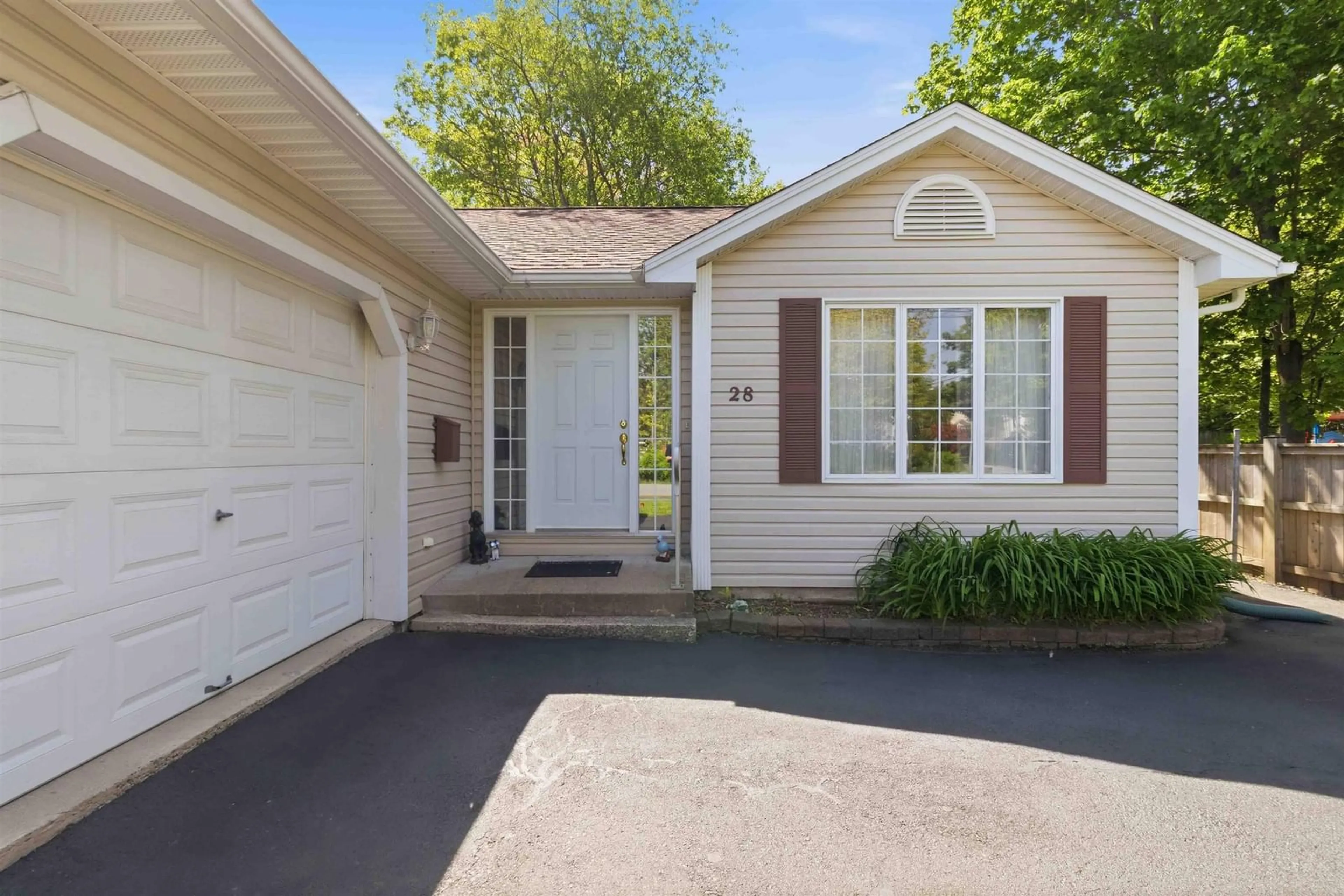 Home with vinyl exterior material, street for 28 Fort Sackville Rd, Bedford Nova Scotia B4A 2G5