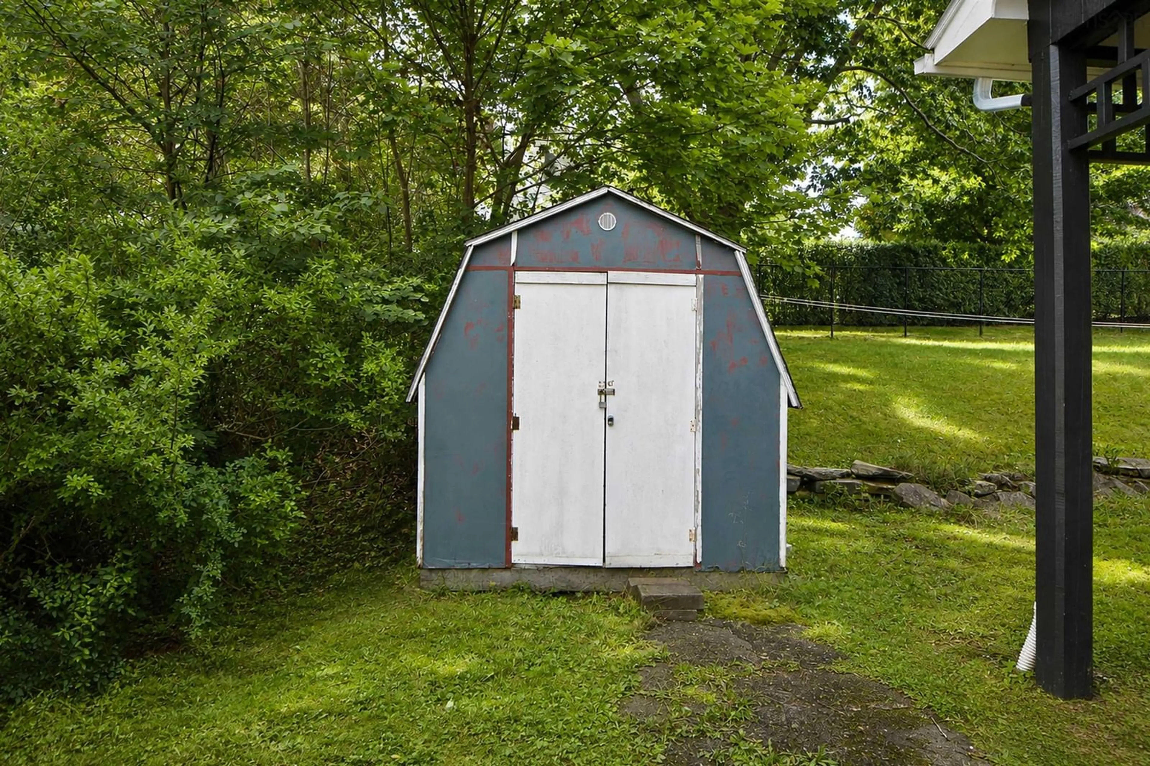 Shed for 135 Chelsea Crt, New Glasgow Nova Scotia B2H 1V5