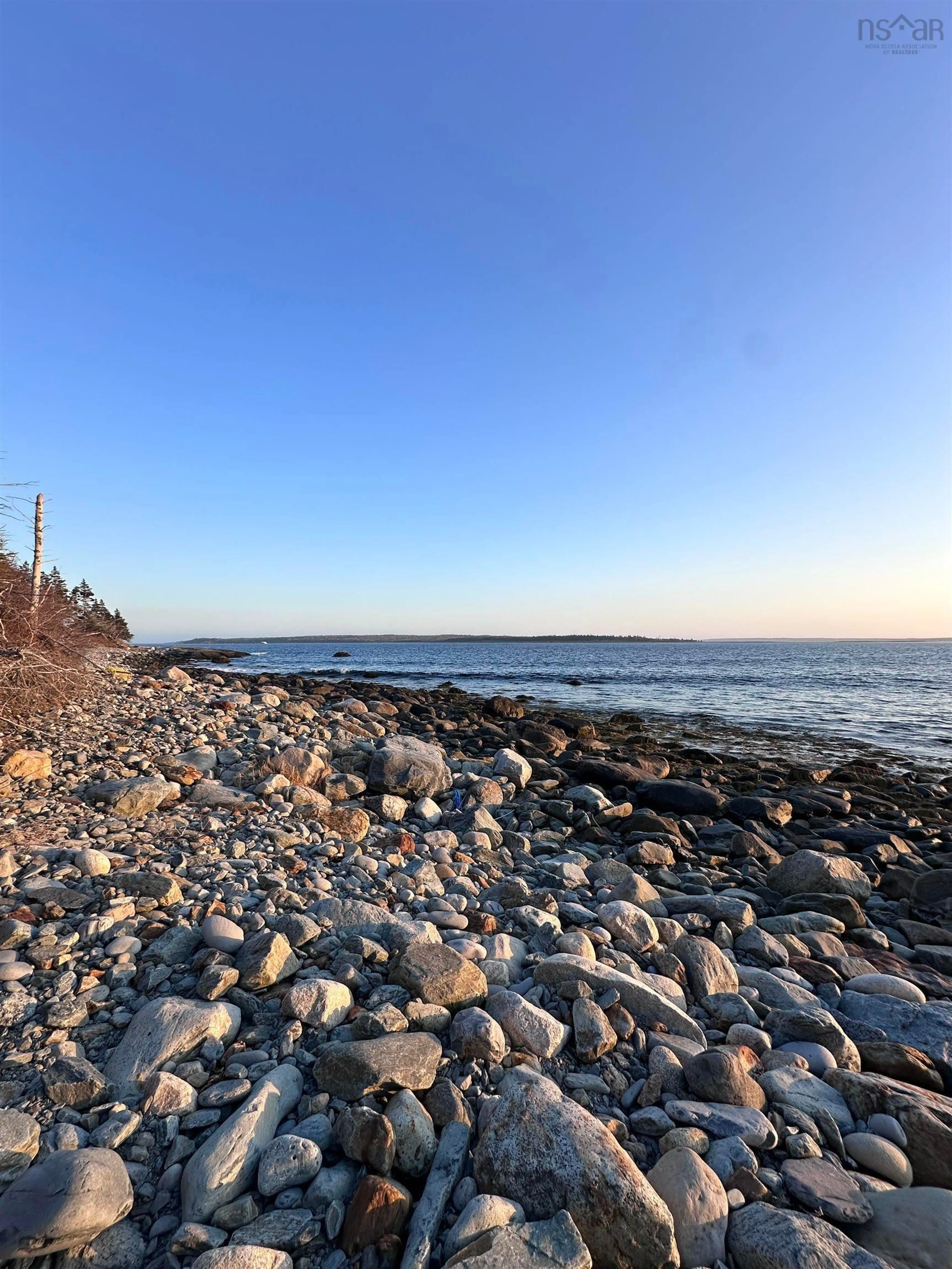 Blurry image for 2262 Sandy Point Rd, Lower Sandy Point Nova Scotia B0T 1W0