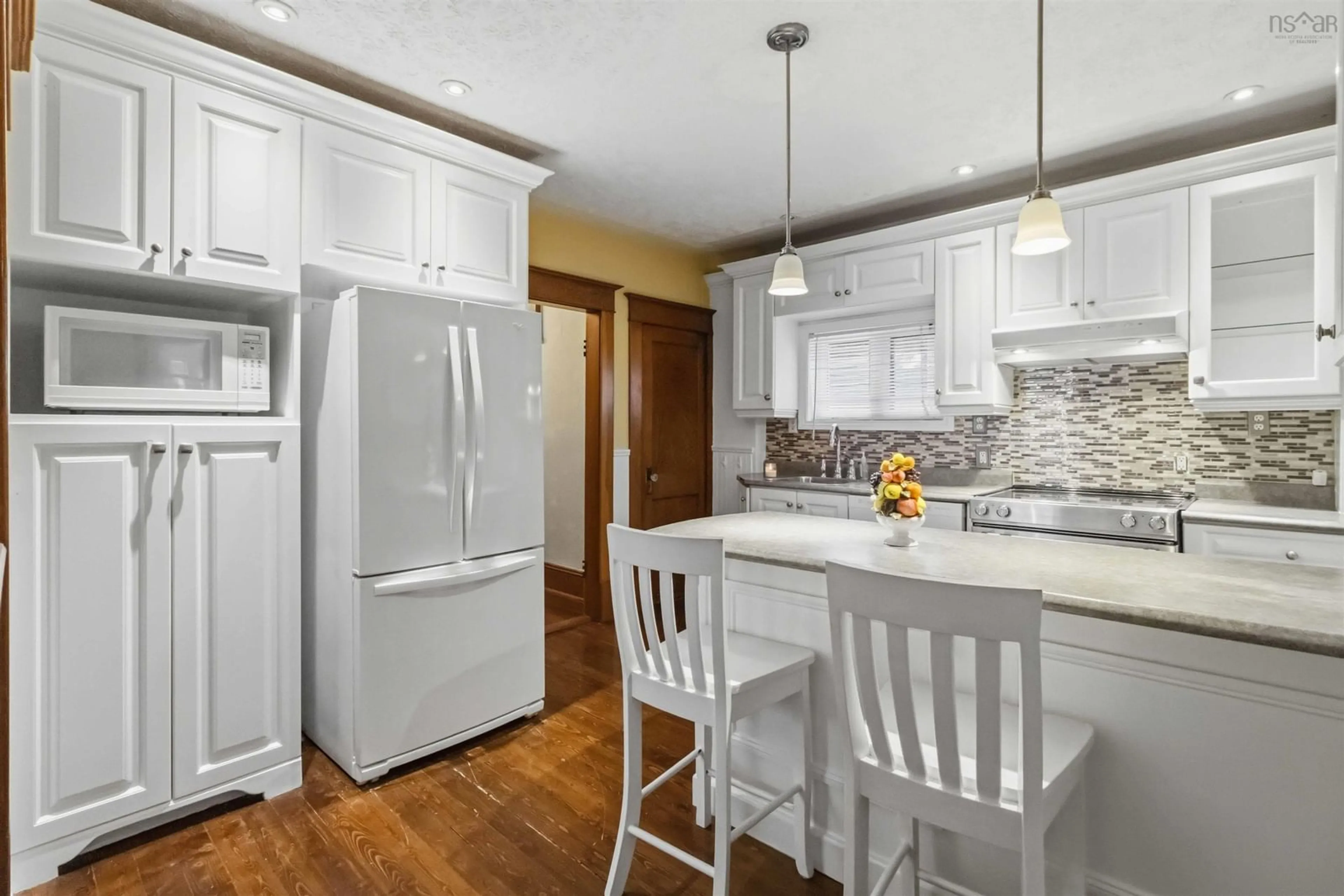 Open concept kitchen, unknown for 6296 Liverpool St, Halifax Nova Scotia B3L 1X8