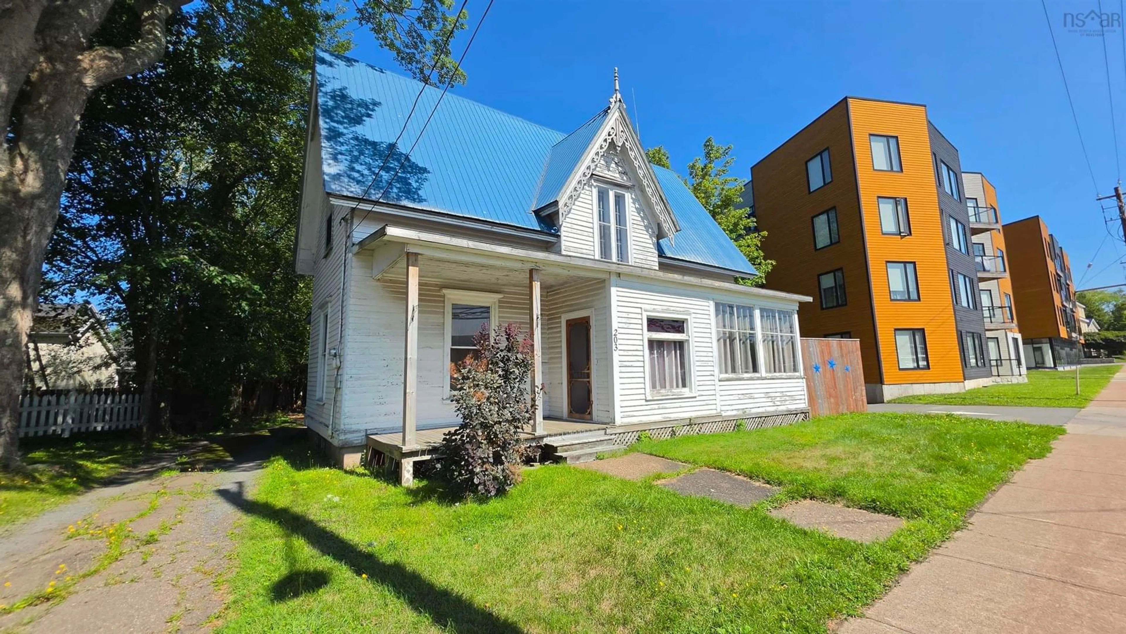 Unknown for 203 Queen St, Truro Nova Scotia B2N 2B6