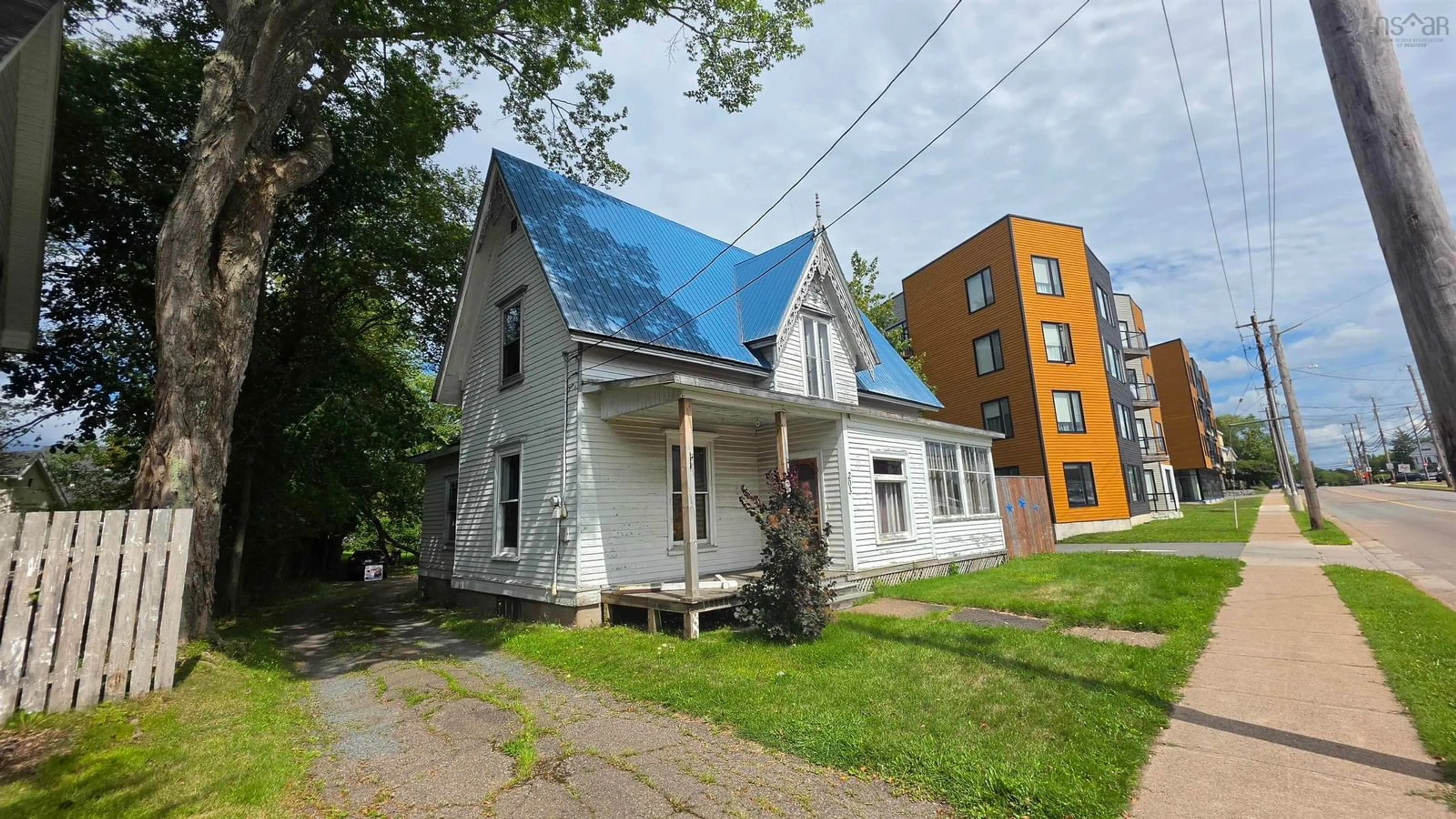 Unknown for 203 Queen St, Truro Nova Scotia B2N 2B6