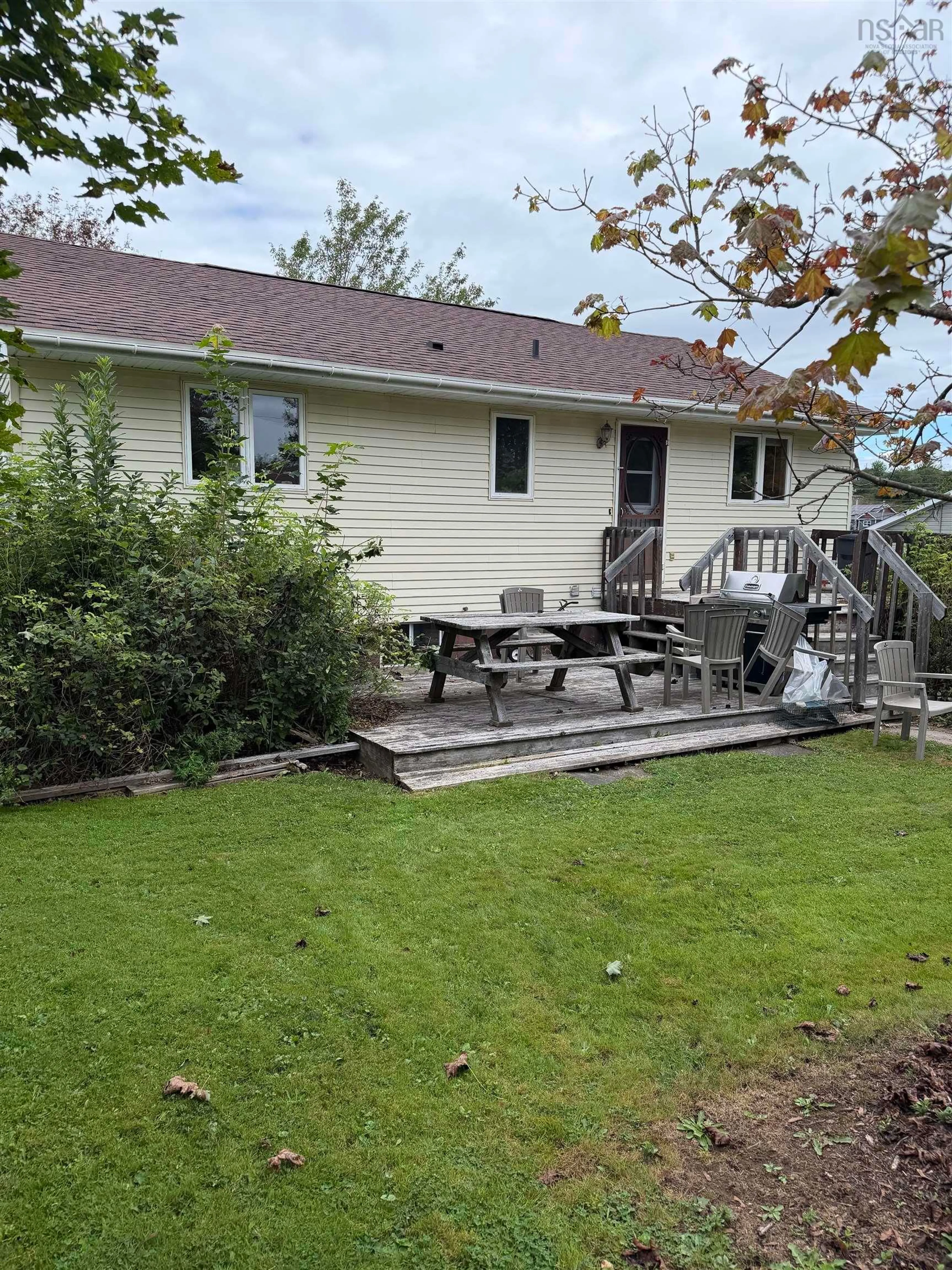 Patio, street for 7 Viewville     B2g 1e1, Antigonish Nova Scotia B2G 1E1