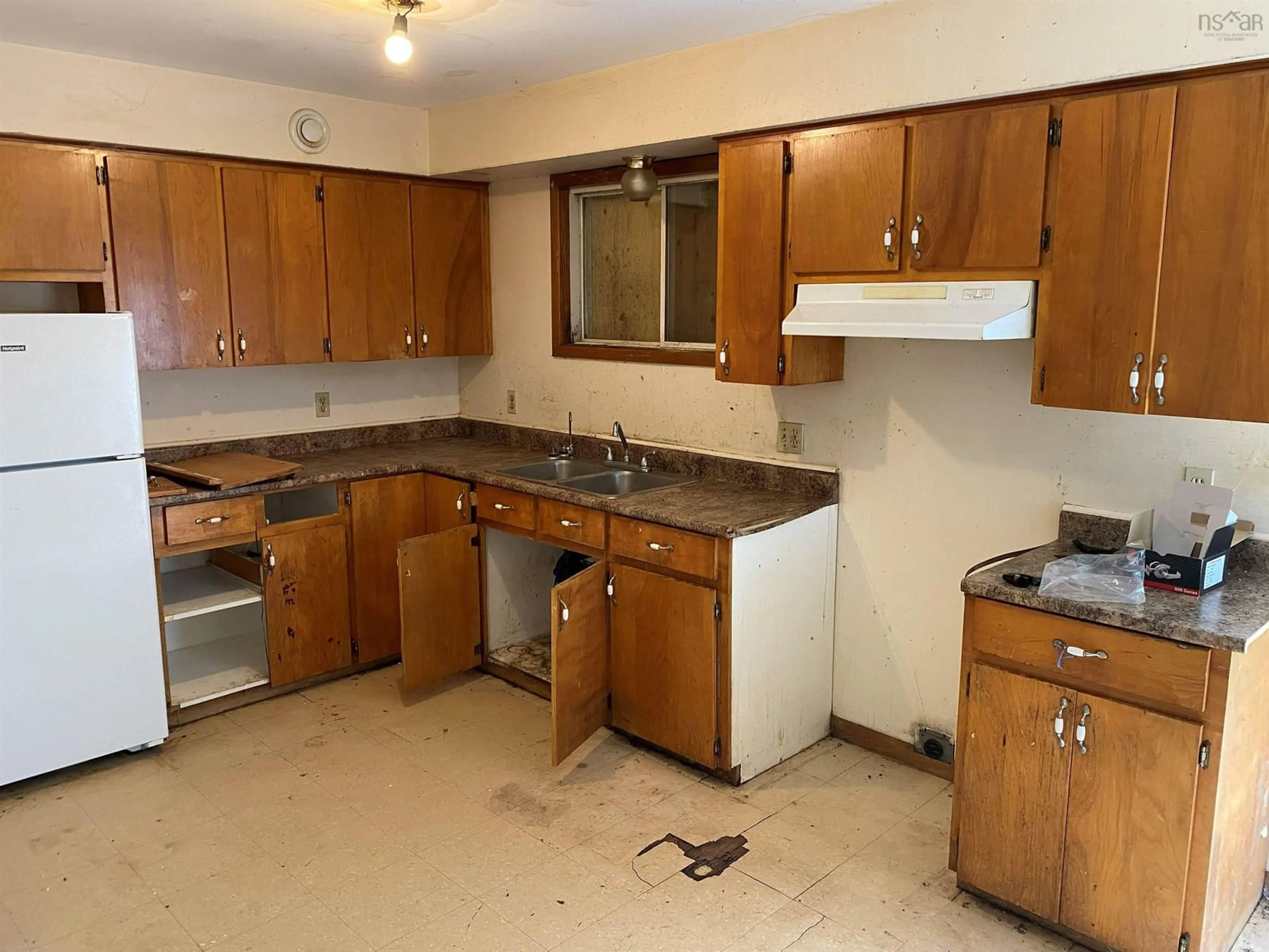 Standard kitchen, unknown for 5076 Highway 357, Meaghers Grant Nova Scotia B0N 1K0