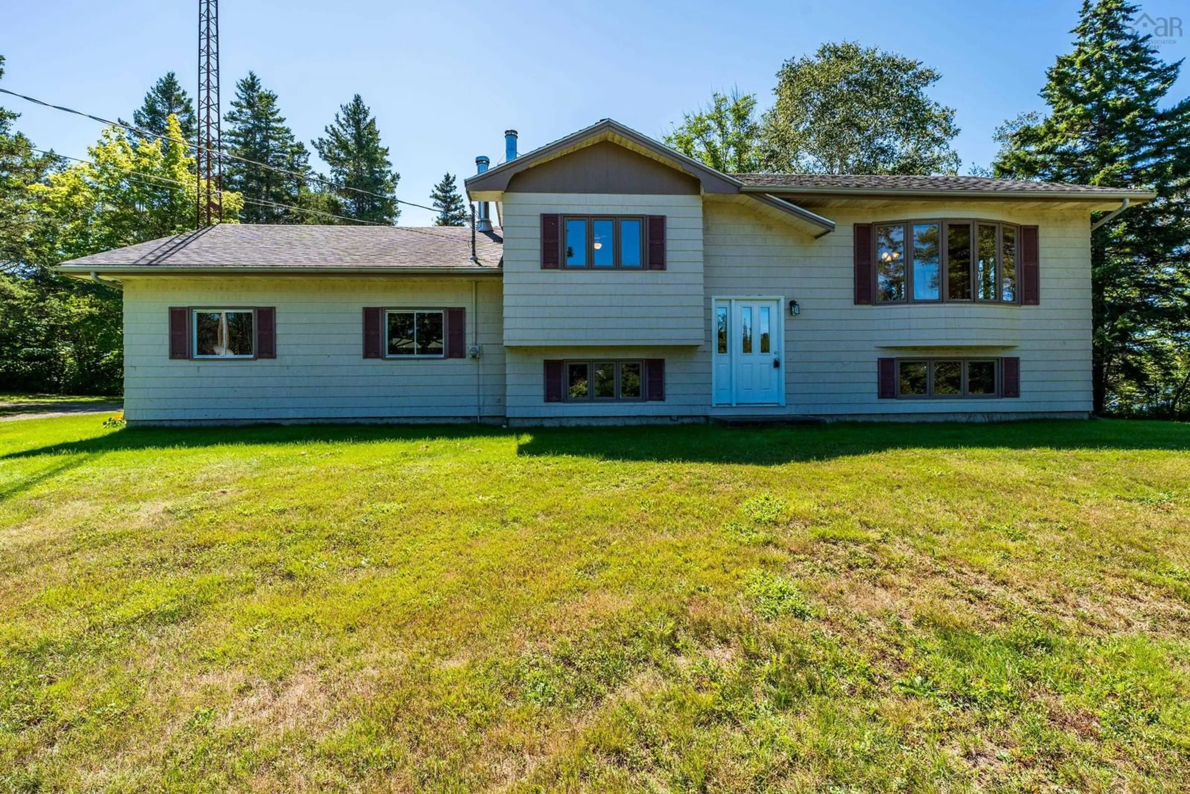 Home with vinyl exterior material, unknown for 5213 Highway 1, Weymouth North Nova Scotia B0W 3T0