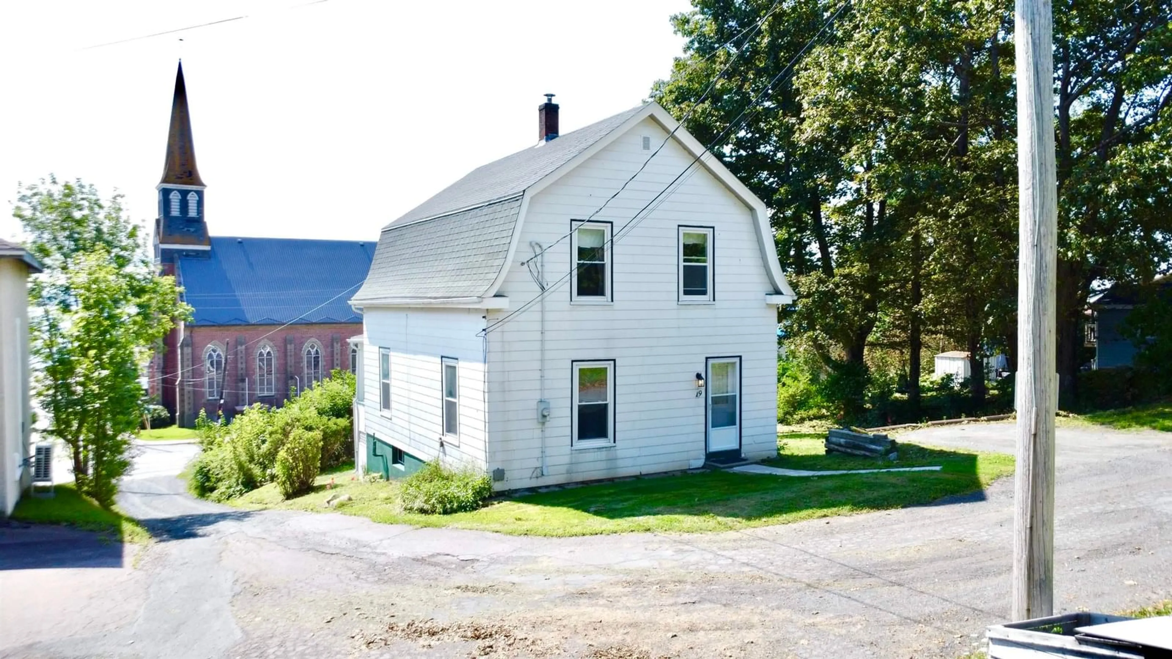 A pic from outside/outdoor area/front of a property/back of a property/a pic from drone, building for 19 Farm Street, Pictou Nova Scotia B0K 1H0