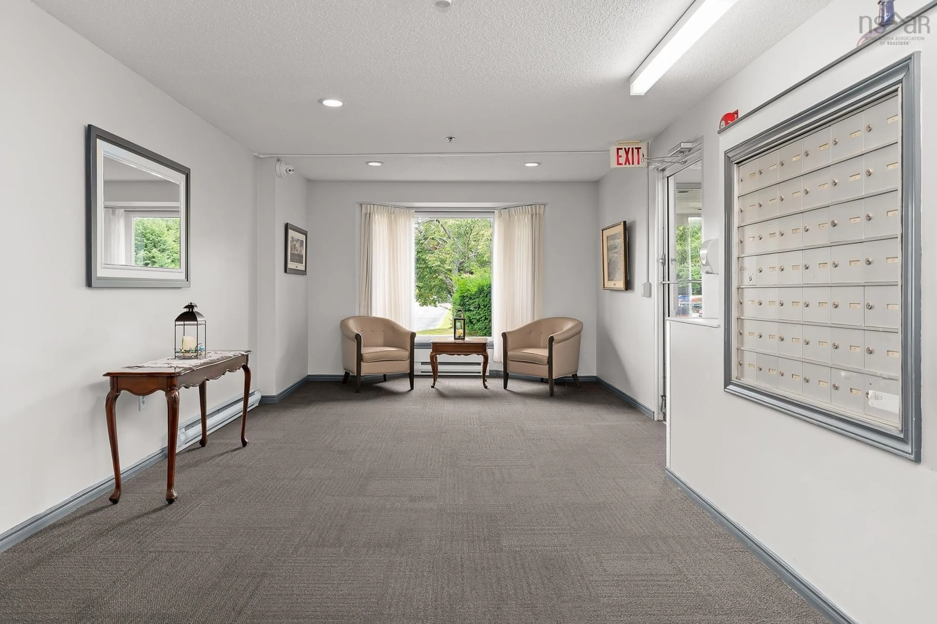 Indoor foyer for 87 Kearney Lake Rd #410, Halifax Nova Scotia B3M 4H1