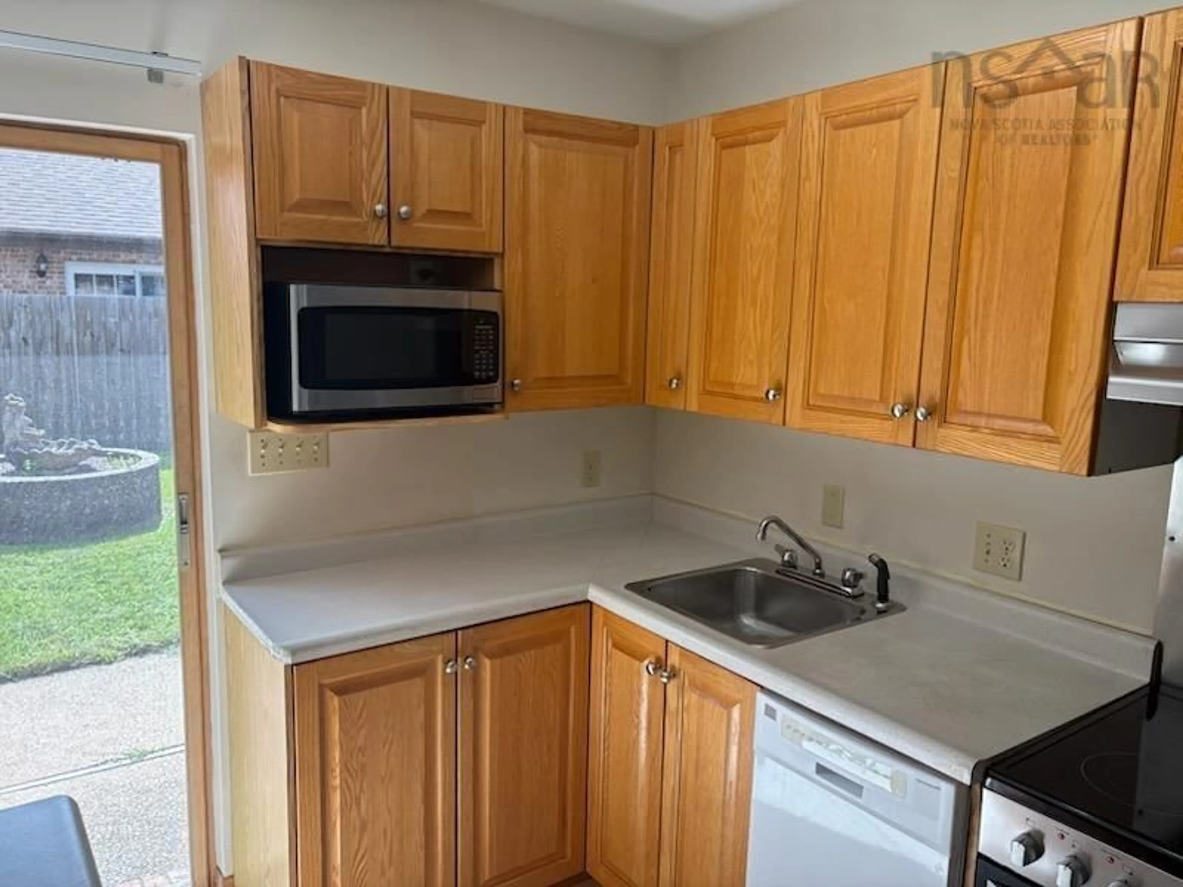 Standard kitchen, unknown for 19 Hirtle Dr #5, Bridgewater Nova Scotia B4V 3T7