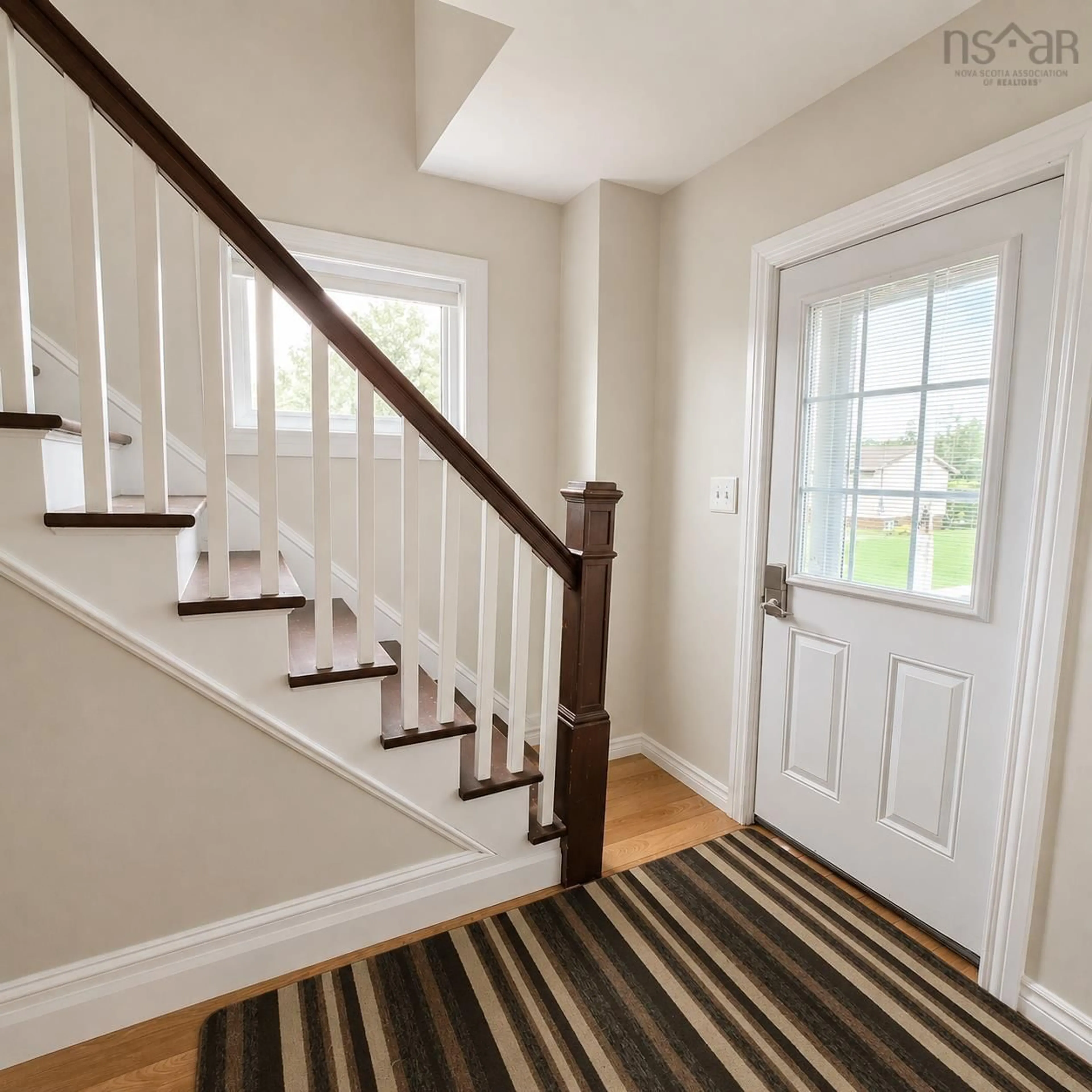 Indoor entryway for 12 Smith St, Glace Bay Nova Scotia B1A 3M3