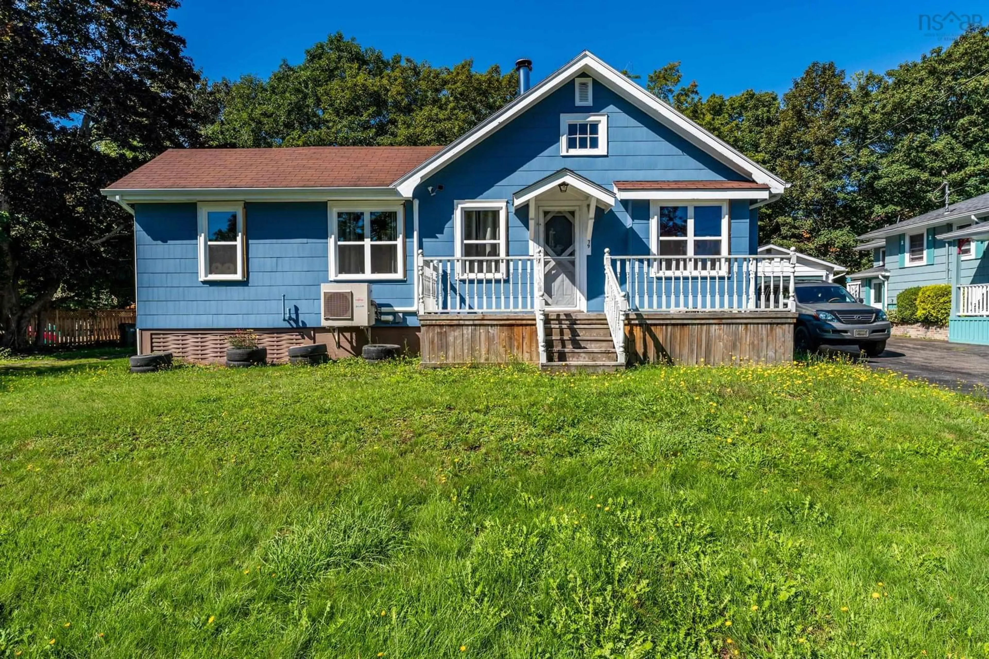 Home with vinyl exterior material, unknown for 79 Second Ave, Digby Nova Scotia B0V 1A0