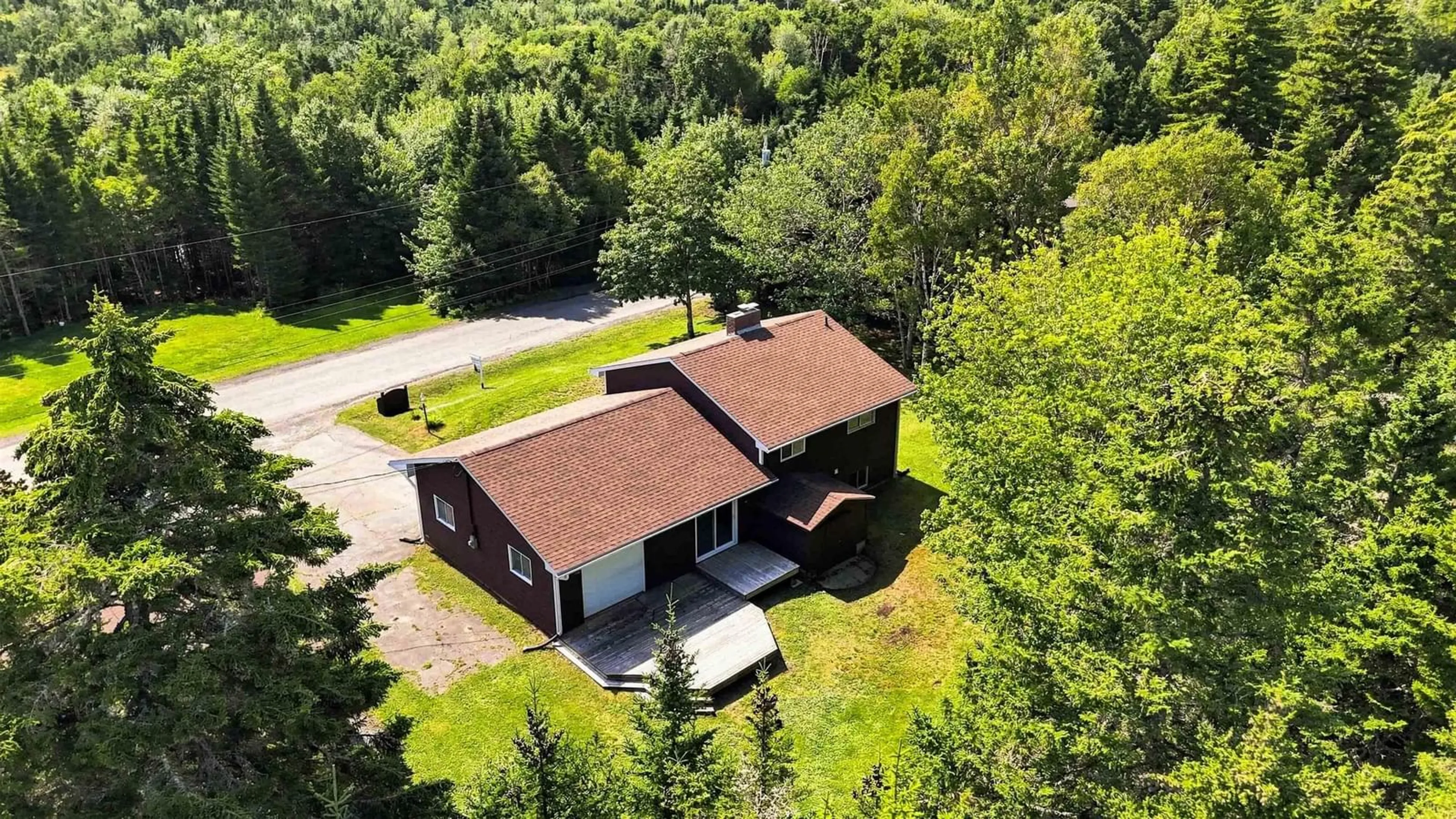 A pic from outside/outdoor area/front of a property/back of a property/a pic from drone, unknown for 28 Little River Dr, Musquodoboit Harbour Nova Scotia B0J 2L0