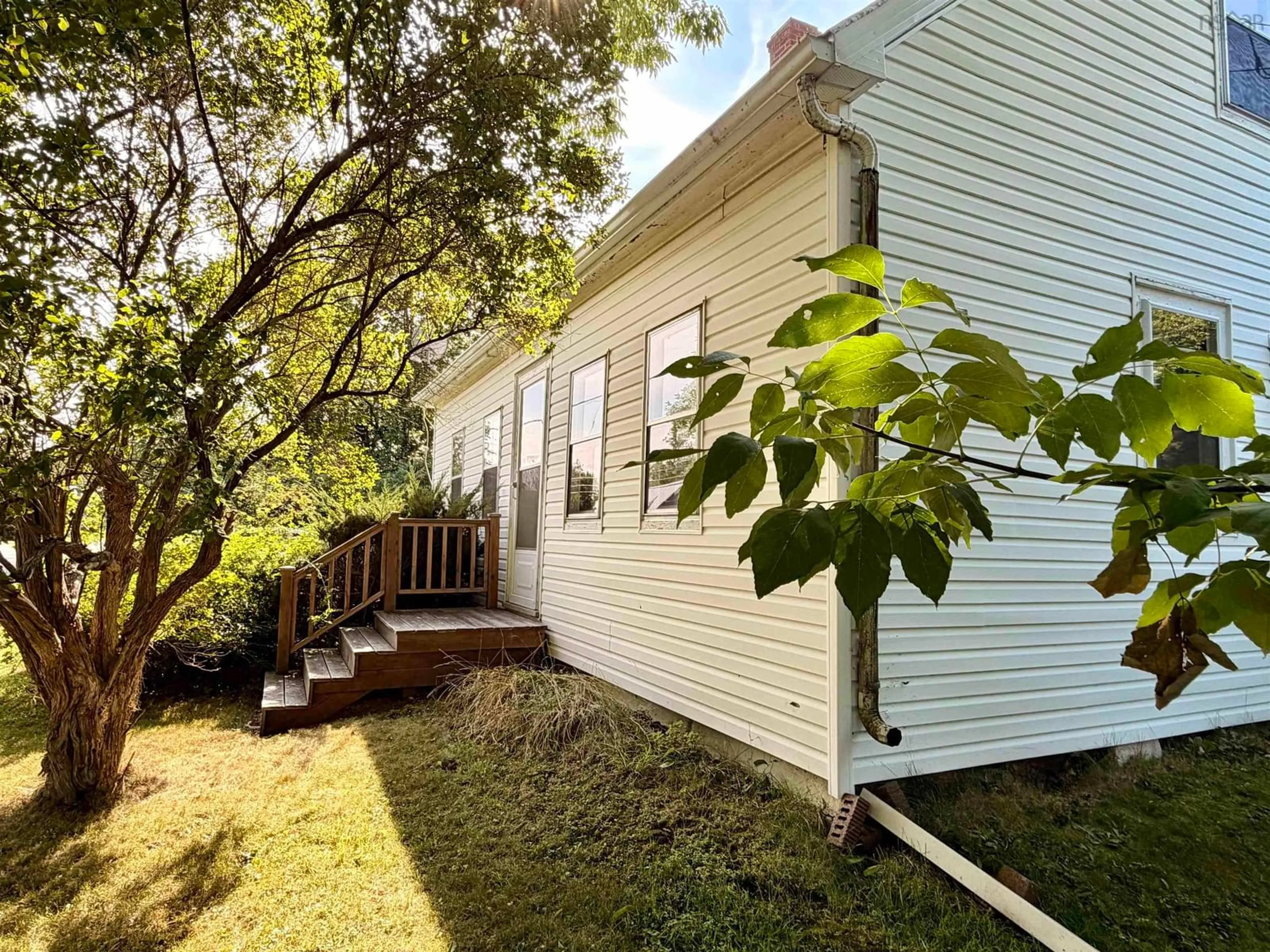 Home with vinyl exterior material, unknown for 1927 Highway 6 Hwy, River John Nova Scotia B0K 1N0