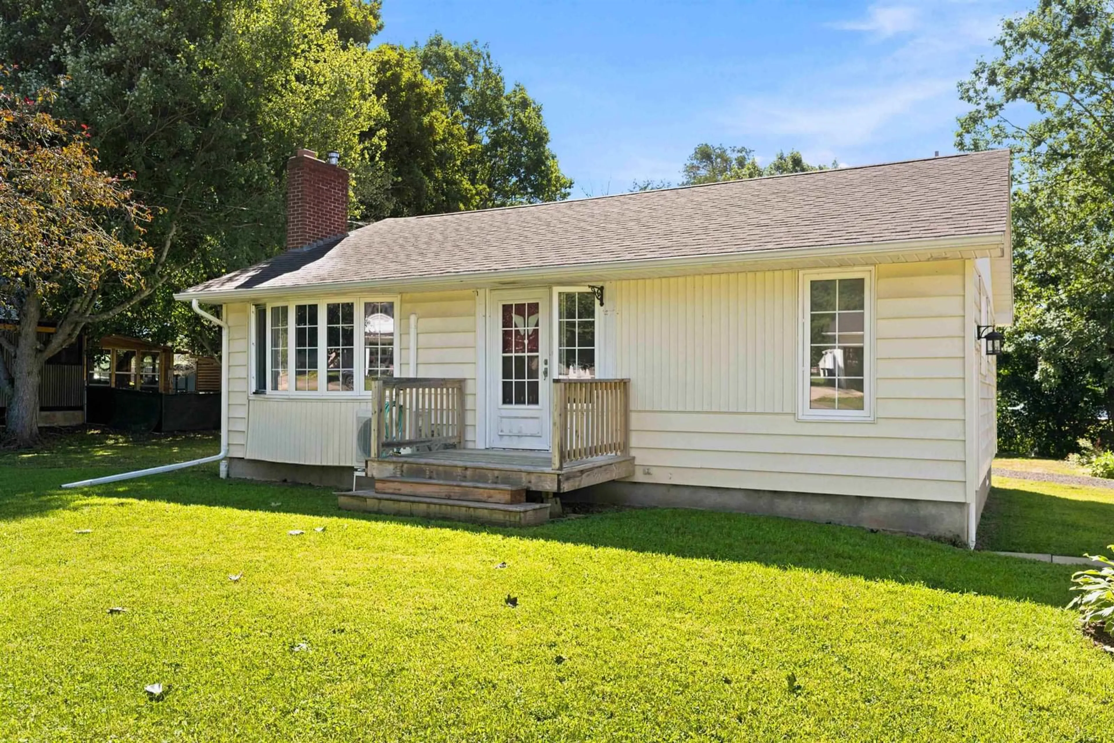 Home with vinyl exterior material, street for 223 Centennial Dr, Bridgetown Nova Scotia B0S 1C0