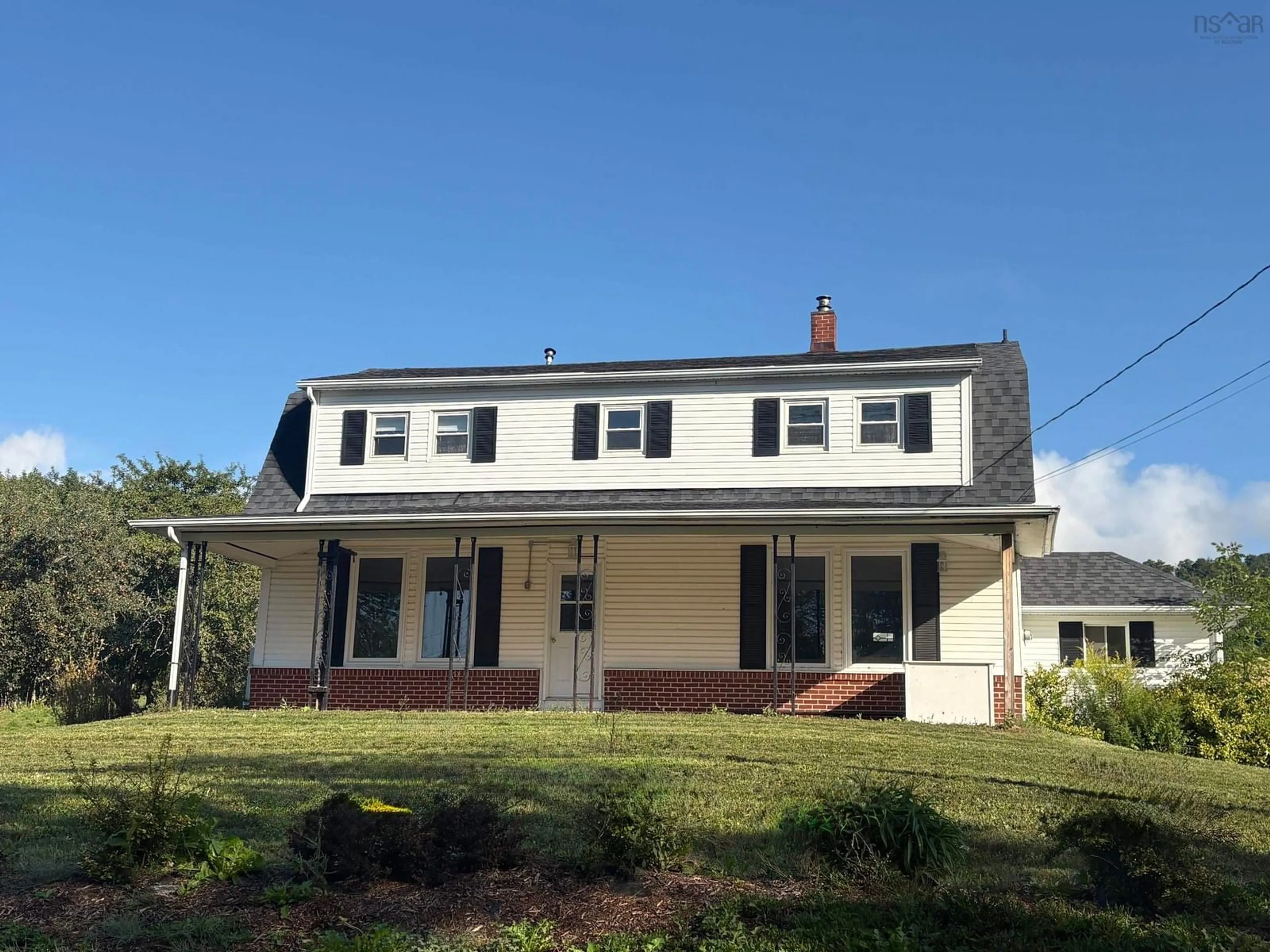 Home with vinyl exterior material, building for 3001 Highway 221, Weston Nova Scotia B0P 1C0