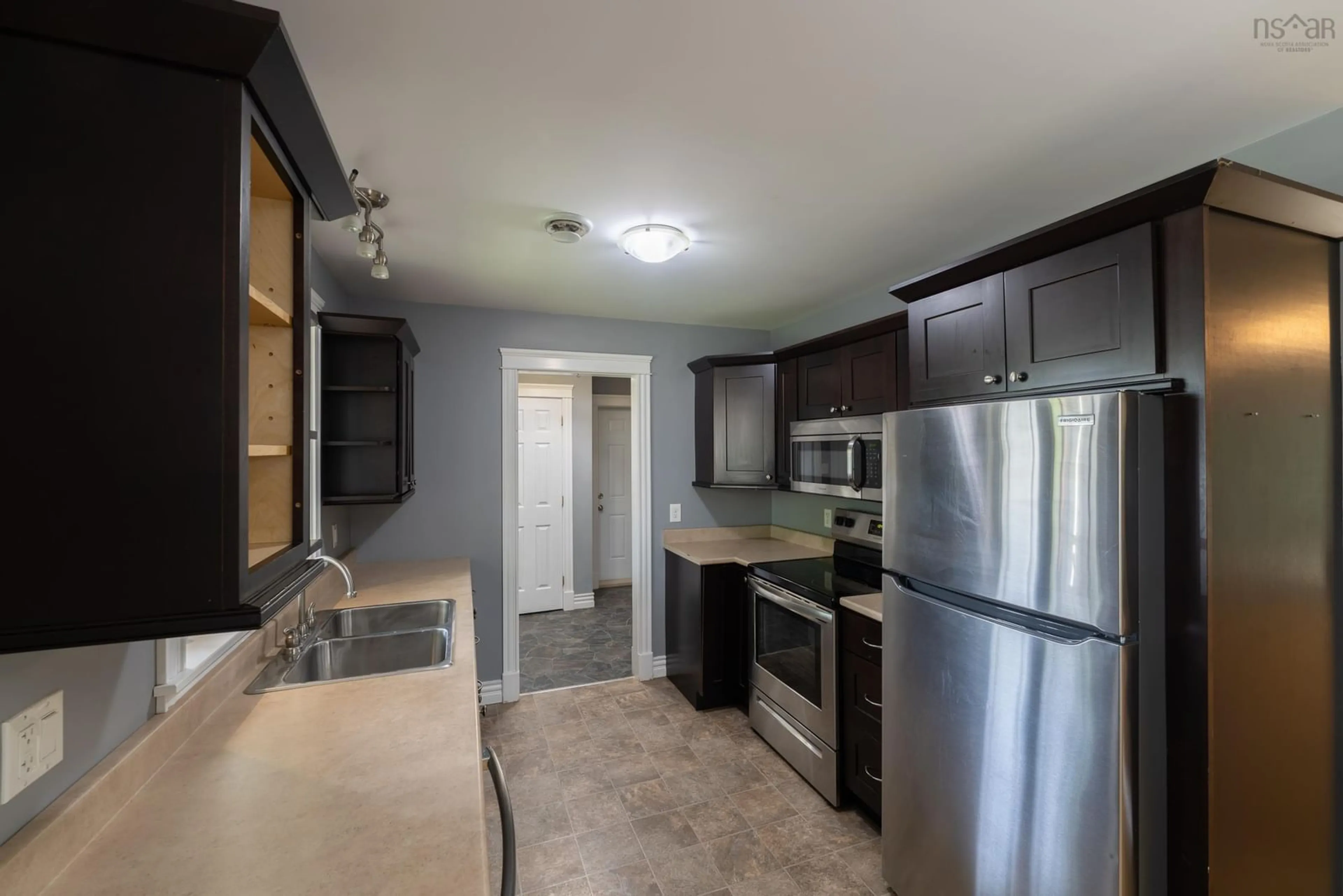 Standard kitchen, ceramic/tile floor for 6032 Highway 1, Cambridge Nova Scotia B0P 1G0