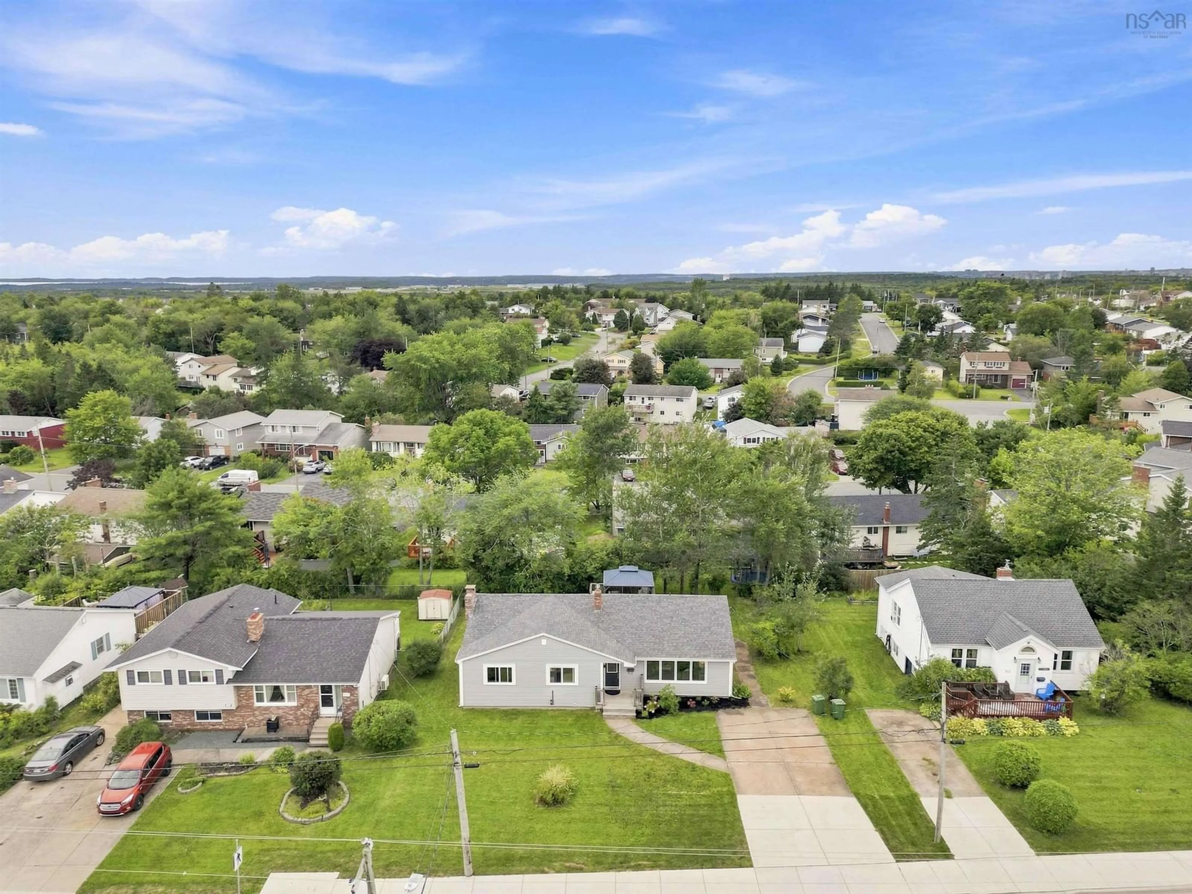 A pic from outside/outdoor area/front of a property/back of a property/a pic from drone, street for 117 Astral Dr, Cole Harbour Nova Scotia B2V 1B6