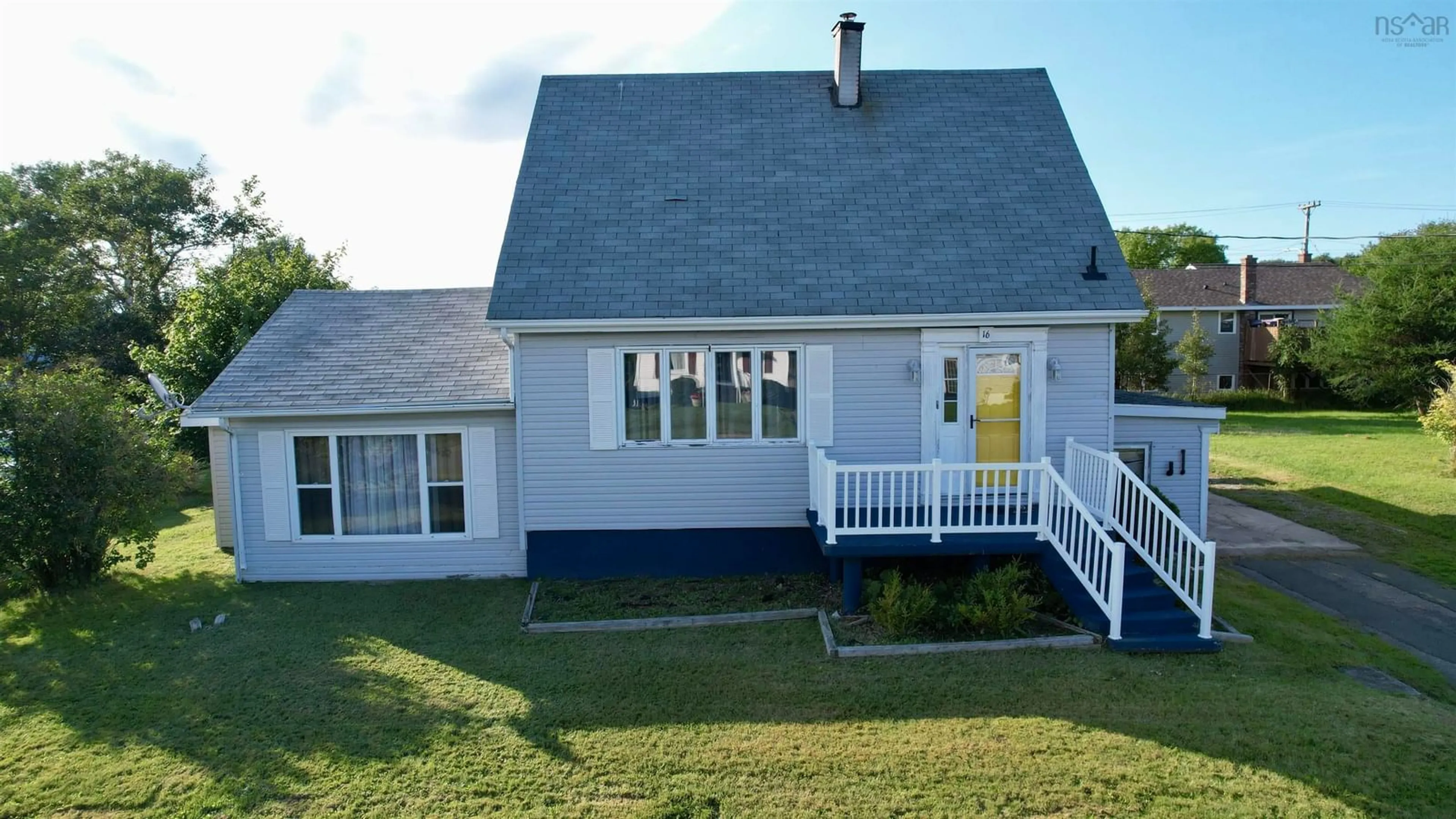 Home with vinyl exterior material, unknown for 16 Rosewood Ave, Glace Bay Nova Scotia B1A 2Y3