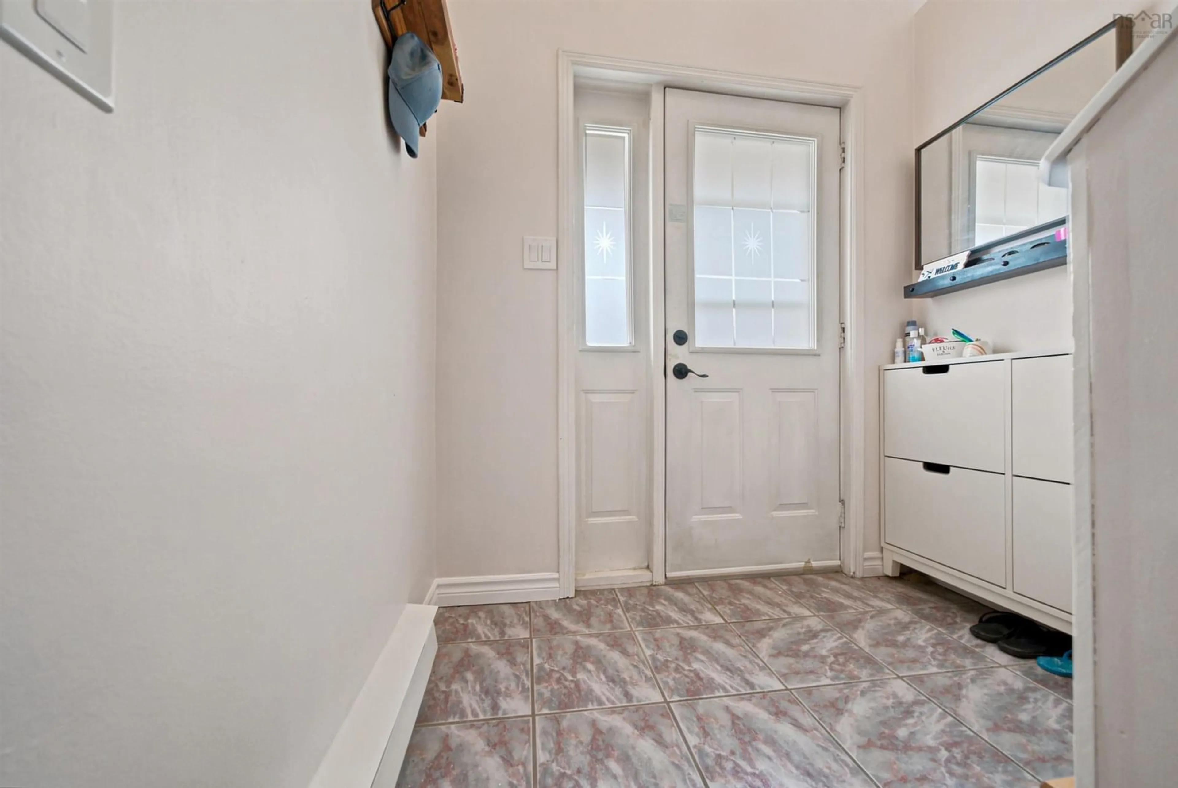 Indoor entryway for 140 Briarwood Dr, Eastern Passage Nova Scotia B3G 1B7