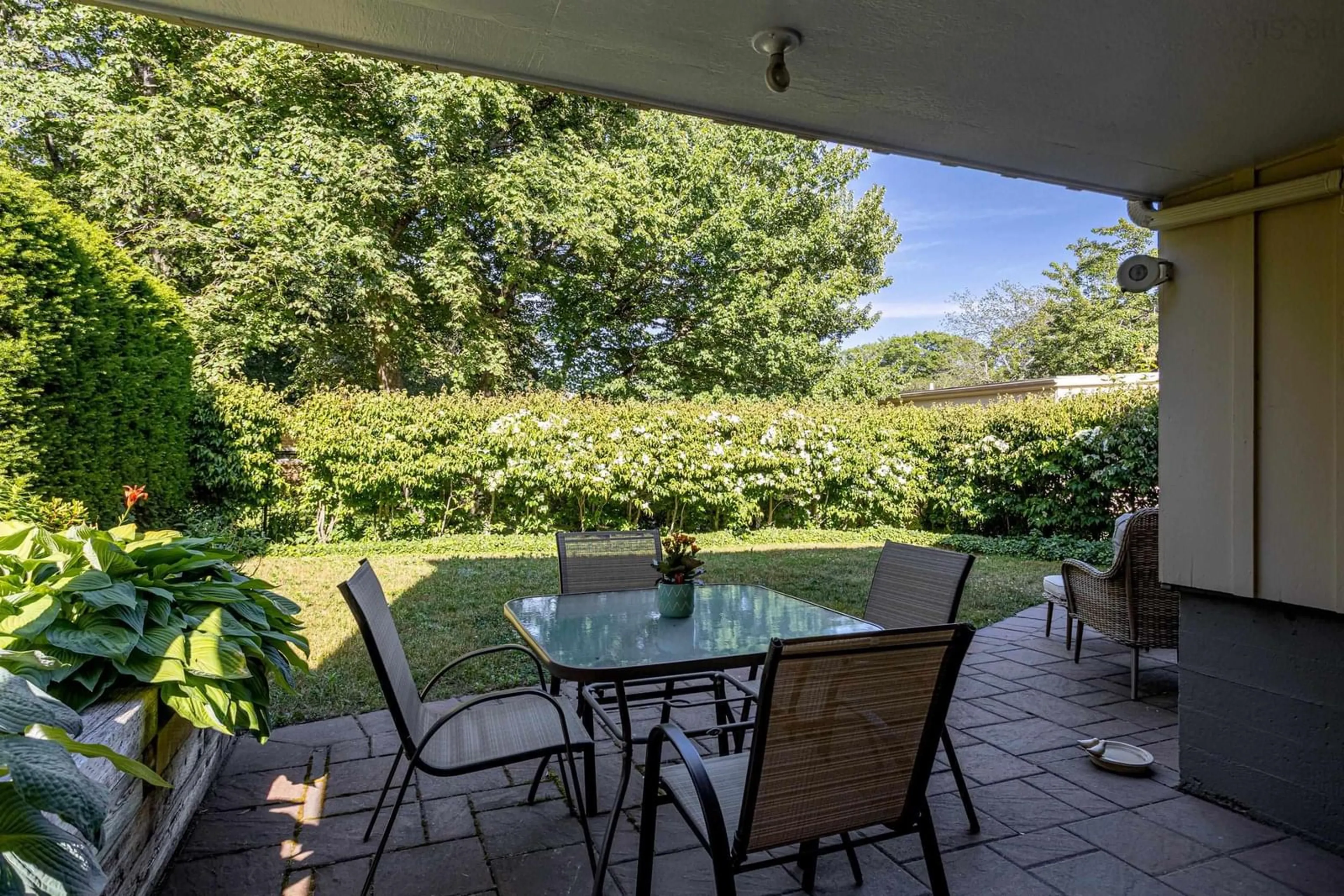 Patio, unknown for 1079 Bellevue Ave, Halifax Nova Scotia B3H 3M2