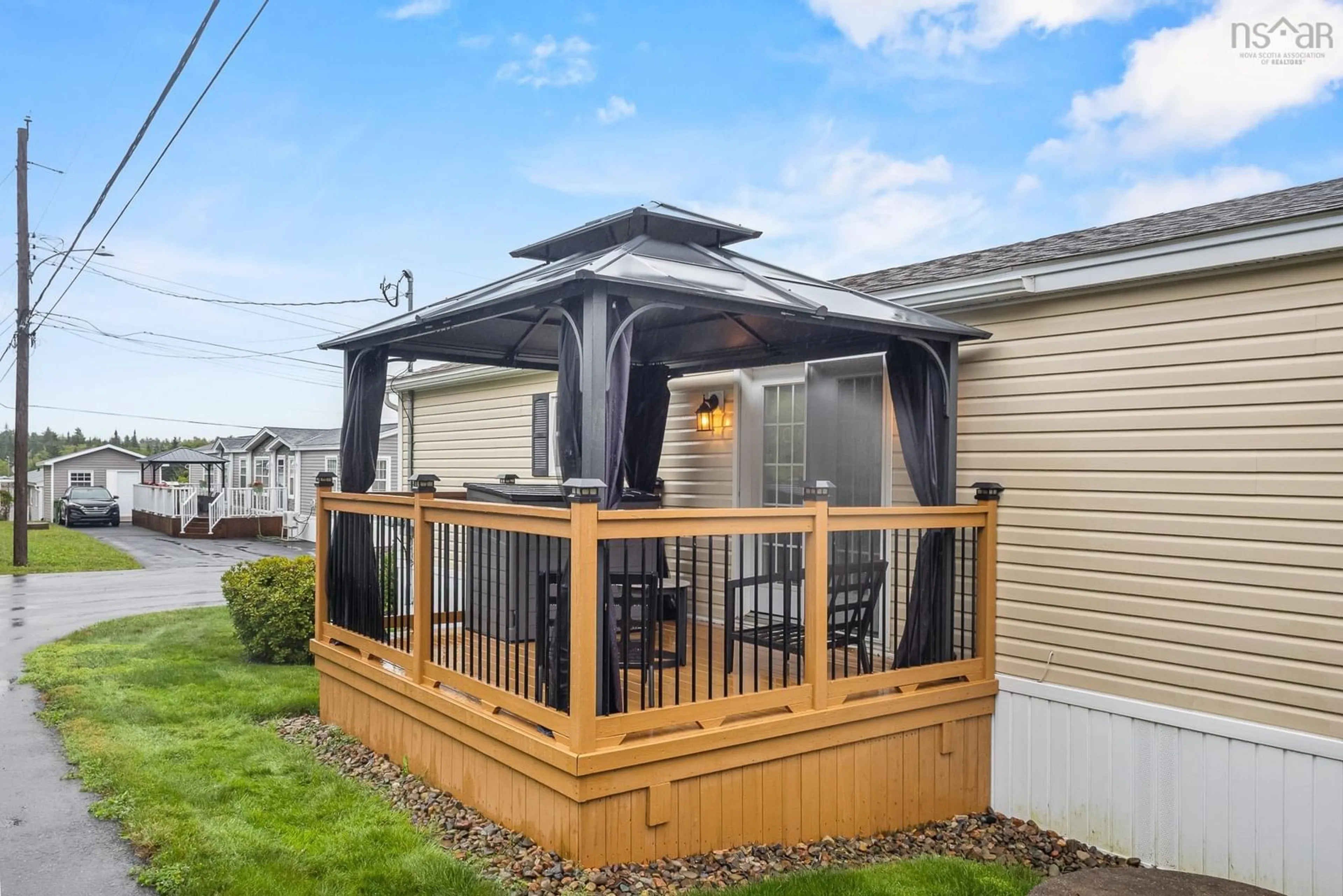 Home with vinyl exterior material, unknown for 37 Third St, Lucasville Nova Scotia B4B 1R1