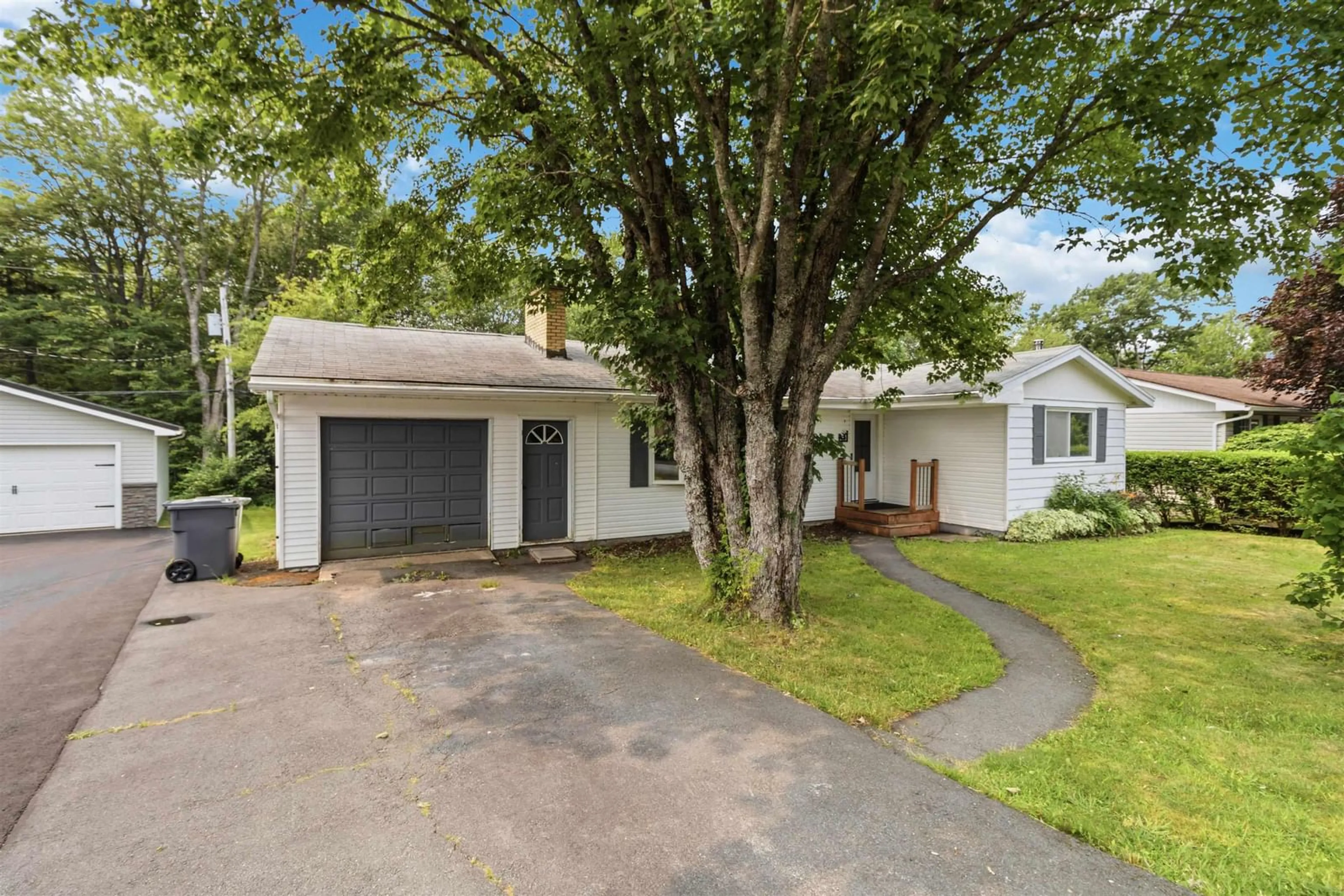 A pic from outside/outdoor area/front of a property/back of a property/a pic from drone, street for 72 Beaumont Dr, Lower Sackville Nova Scotia B4C 1V6