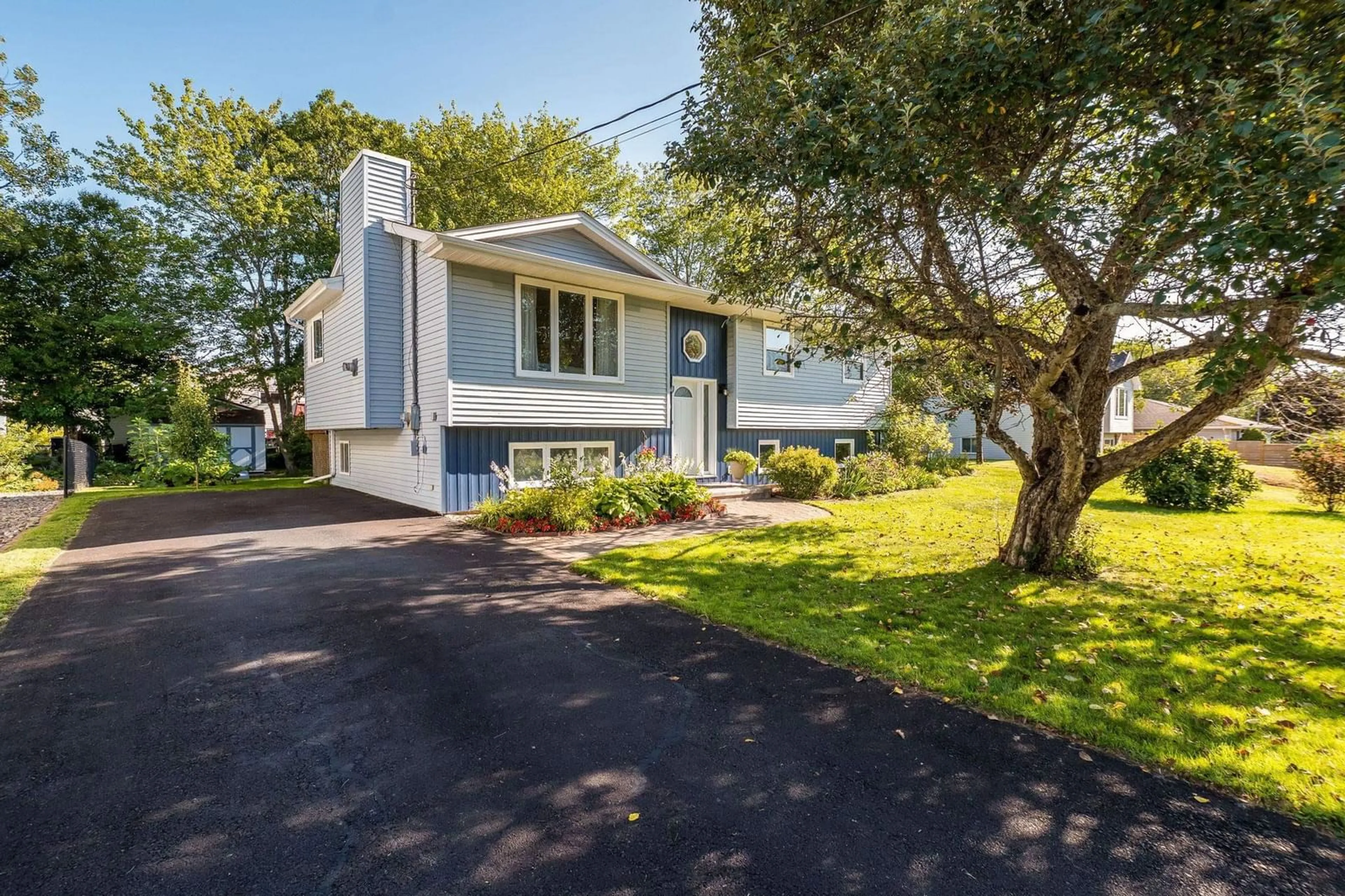 Home with vinyl exterior material, street for 9 Meadowdale Cres, Timberlea Nova Scotia B3T 1J5