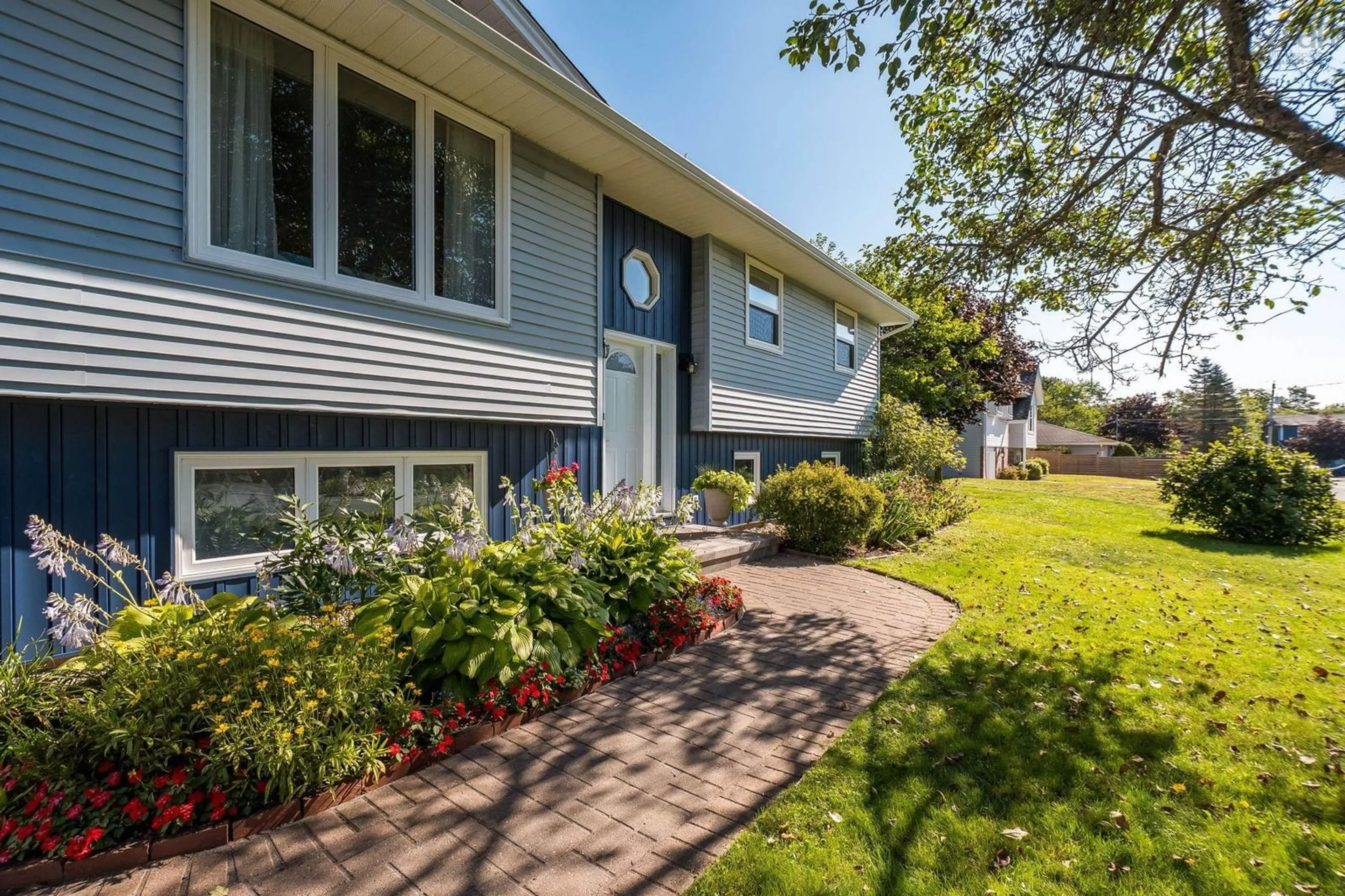 Home with vinyl exterior material, street for 9 Meadowdale Cres, Timberlea Nova Scotia B3T 1J5