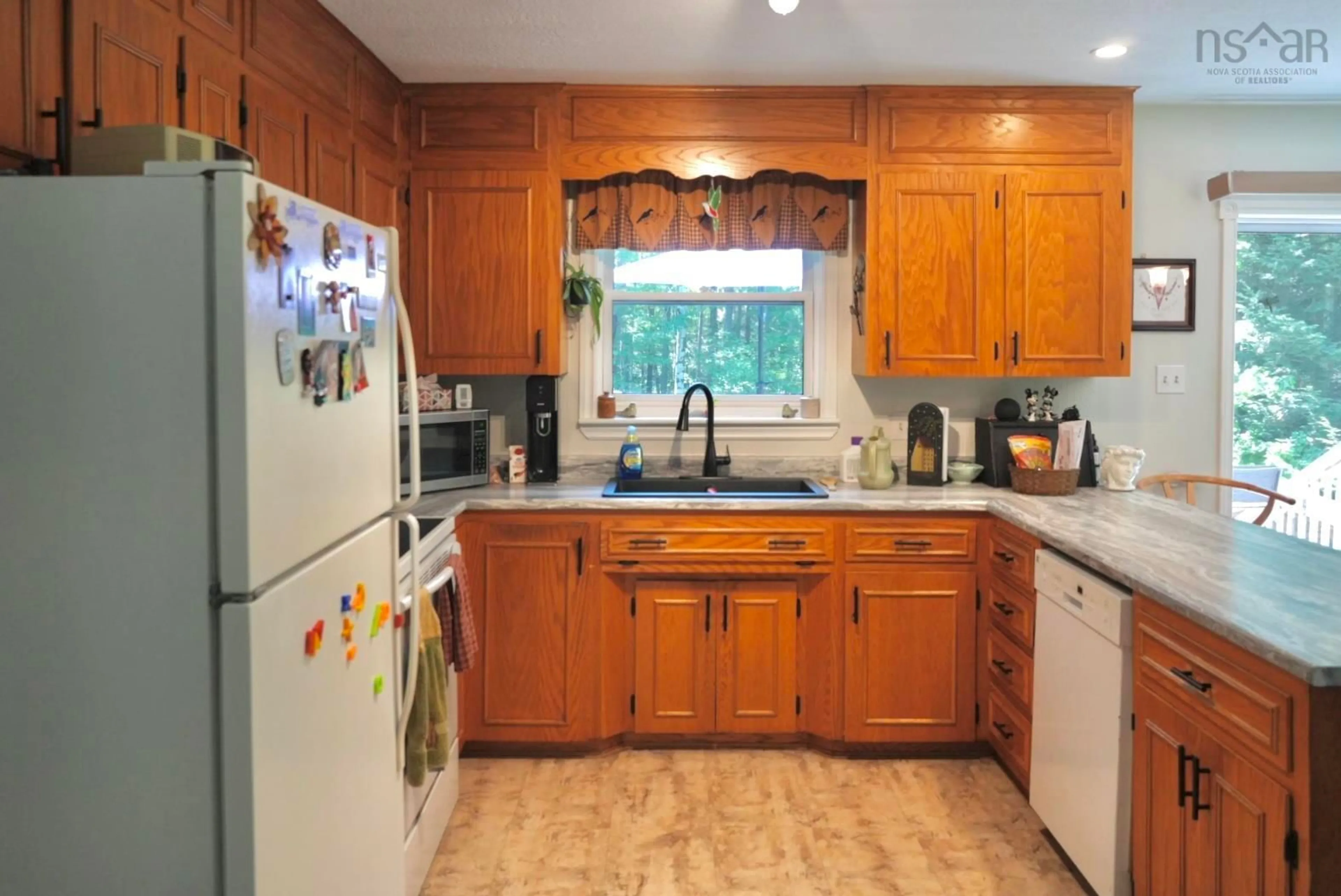 Standard kitchen, ceramic/tile floor for 399 Bentley Rd, Rockland Nova Scotia B0P 1E0