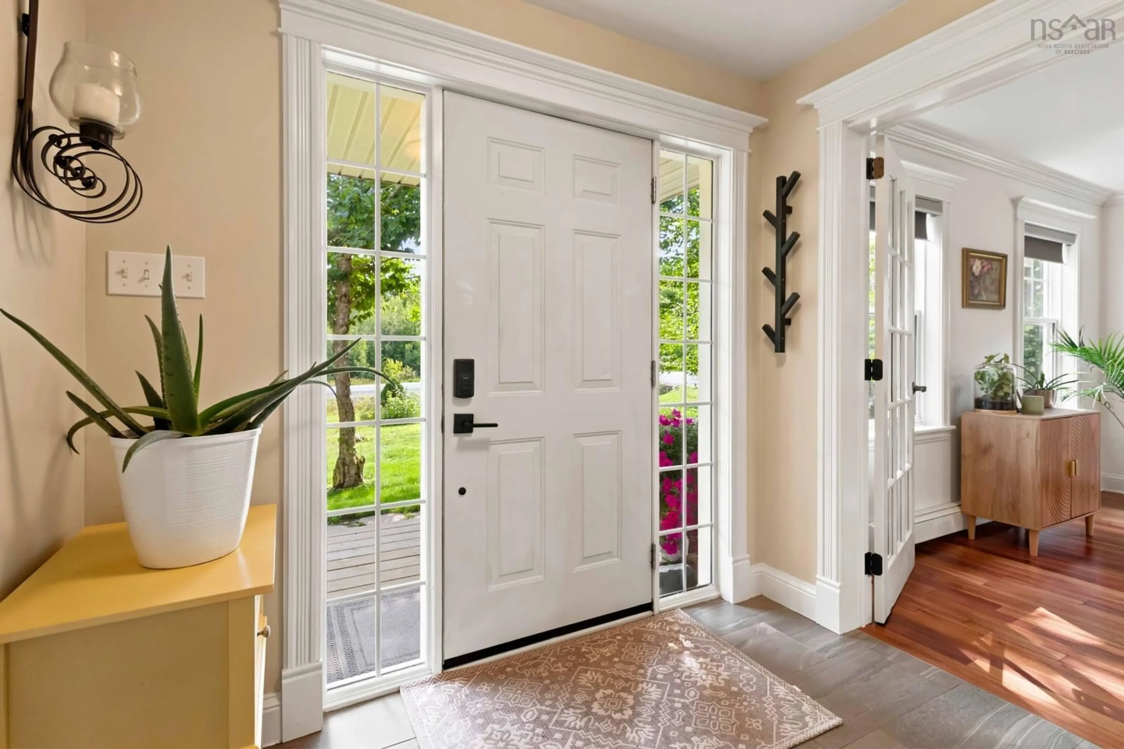 Indoor entryway for 48 Gleneagles Dr, Hammonds Plains Nova Scotia B4B 1V8