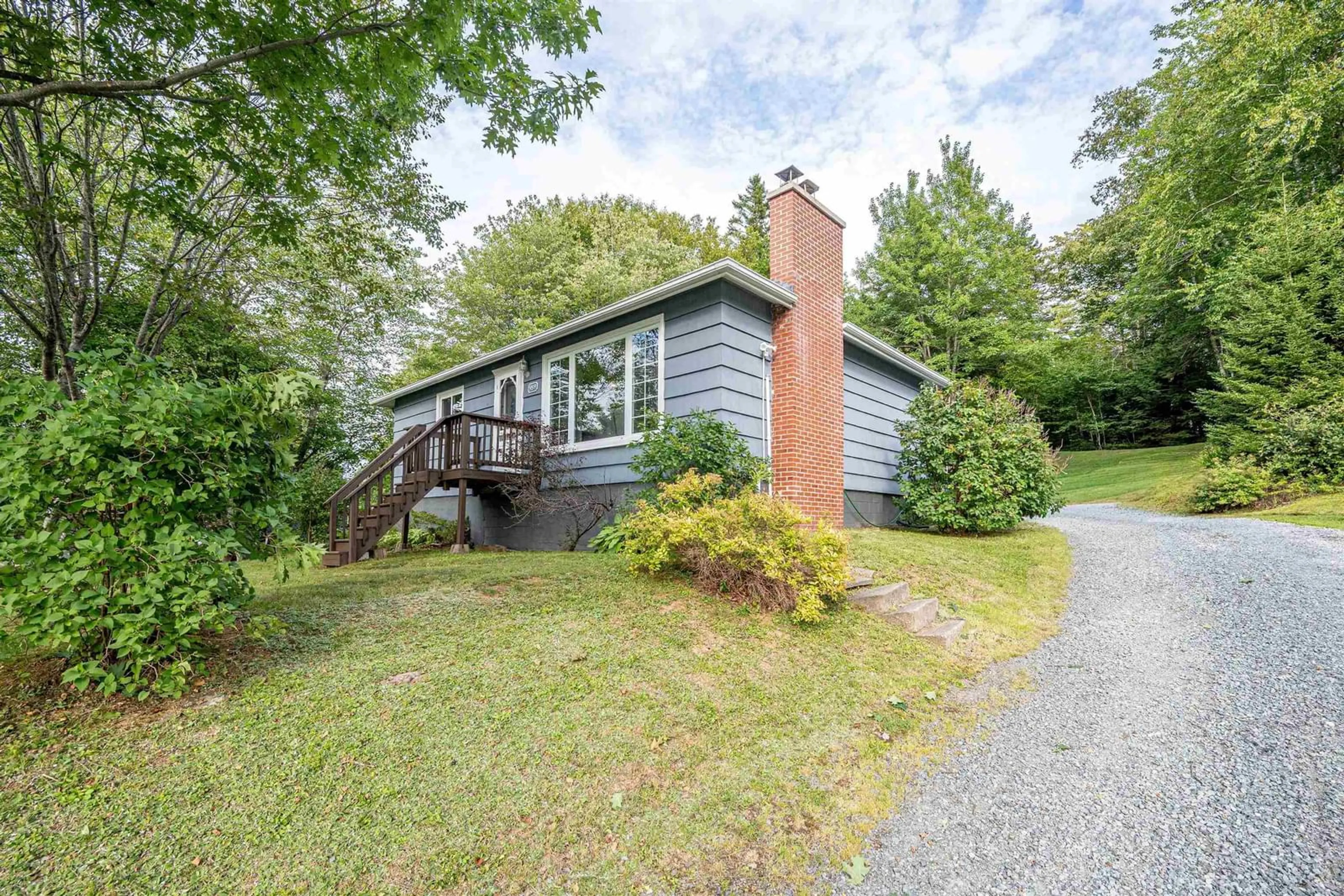 Home with vinyl exterior material, unknown for 959 Beaver Bank Rd, Beaver Bank Nova Scotia B4G 1B1