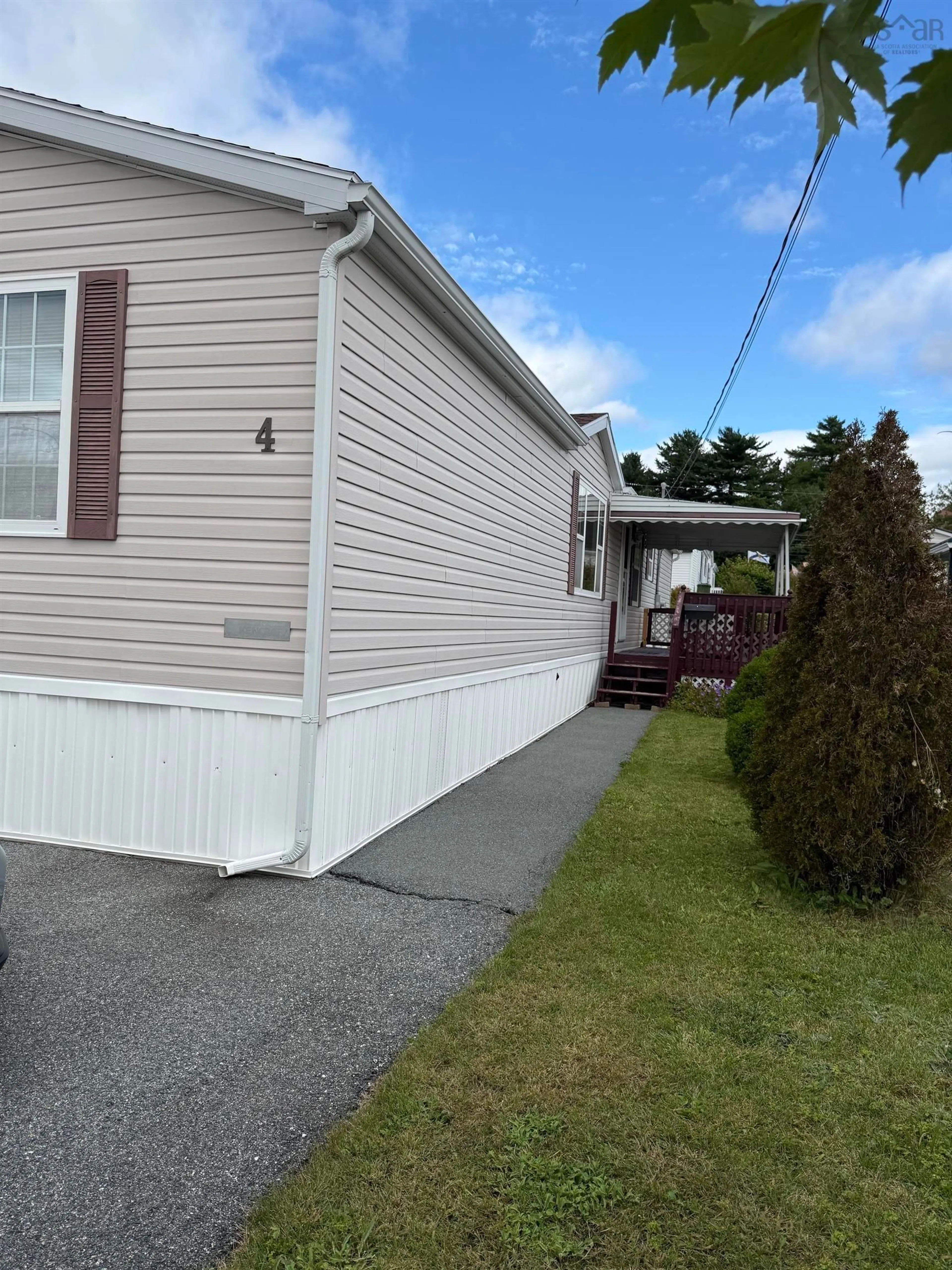 Home with vinyl exterior material, street for 4 Belmont Dr, Bridgewater Nova Scotia B4V 4E5