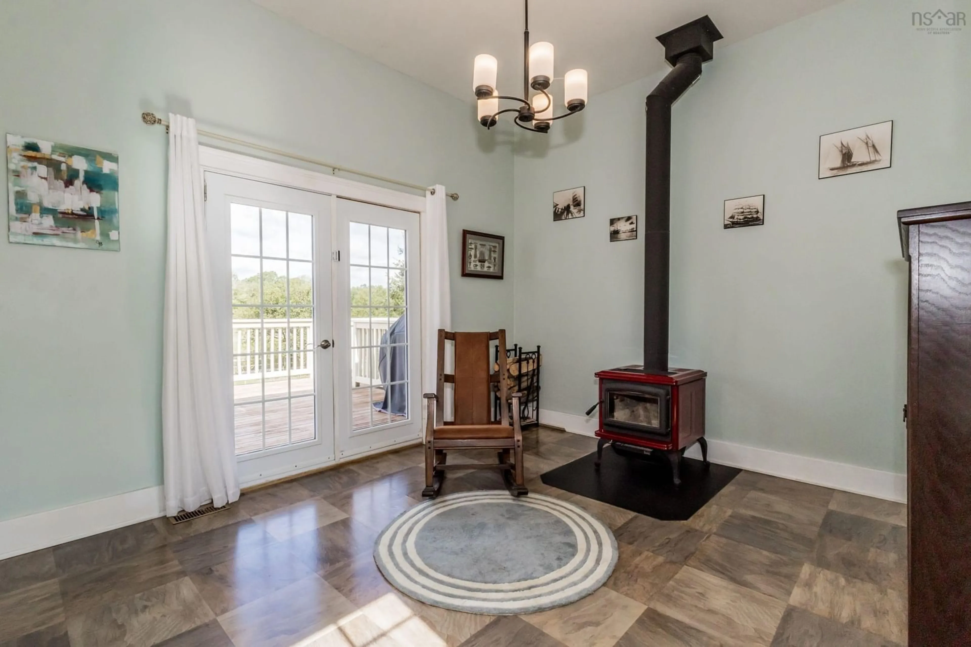 Indoor entryway for 9039 Highway 201, Nictaux Nova Scotia B0S 1P0