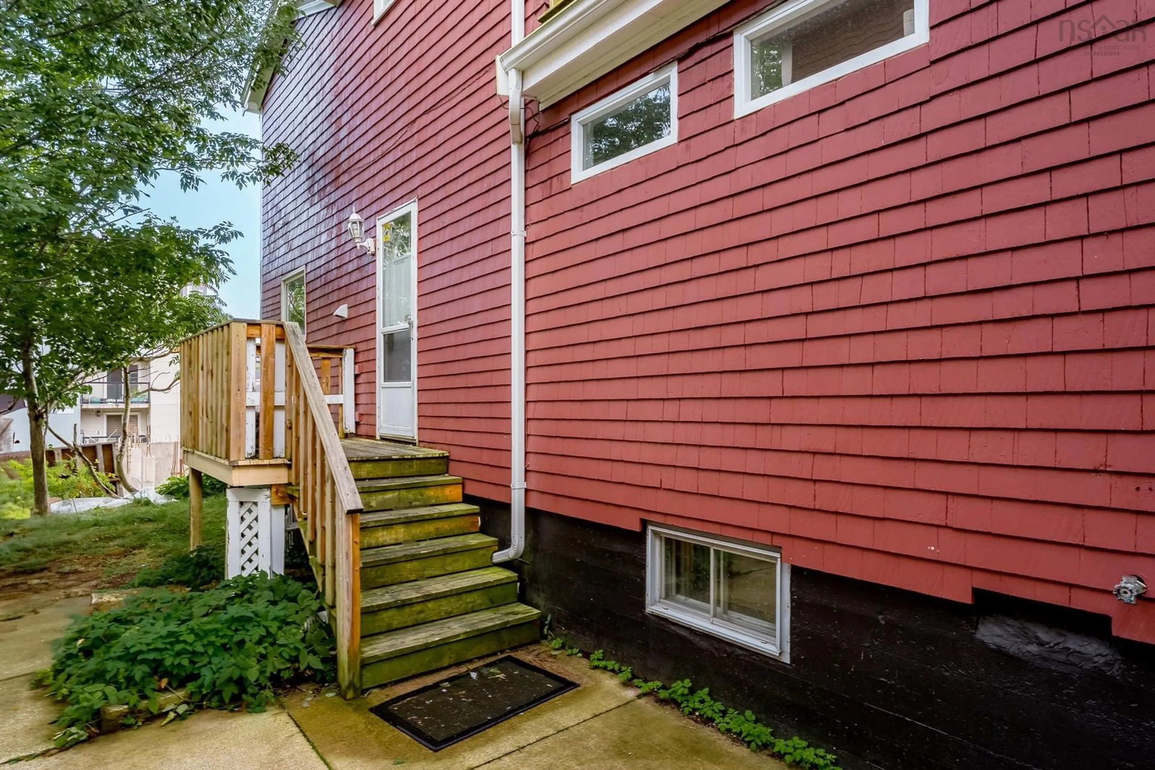 Unknown for 12 Frederick Ave, Halifax Nova Scotia B3N 2K4