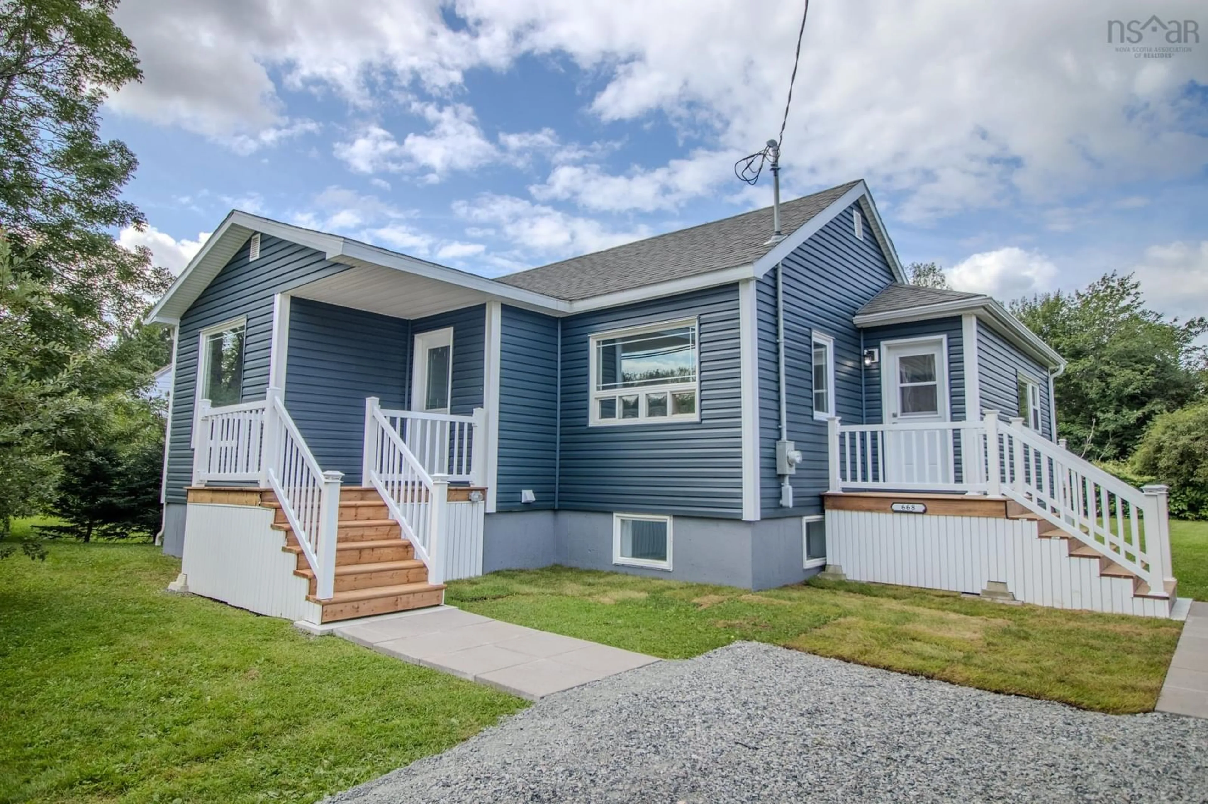 Home with vinyl exterior material, street for 668 Alexandra St, Sydney Nova Scotia B1S 3T1
