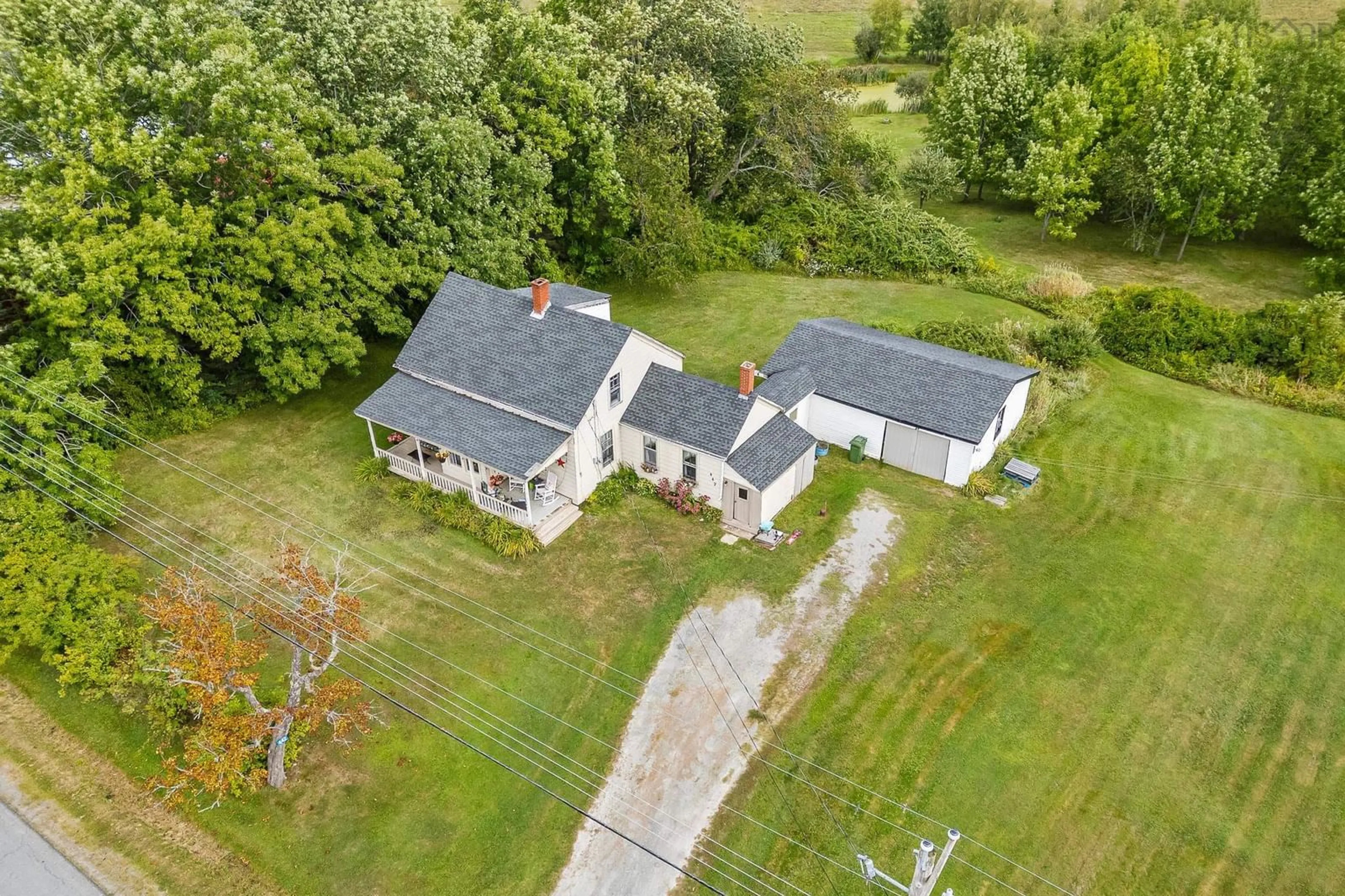 A pic from outside/outdoor area/front of a property/back of a property/a pic from drone, building for 442 Lockhartville Rd, Hants Border Nova Scotia B0P 1P0