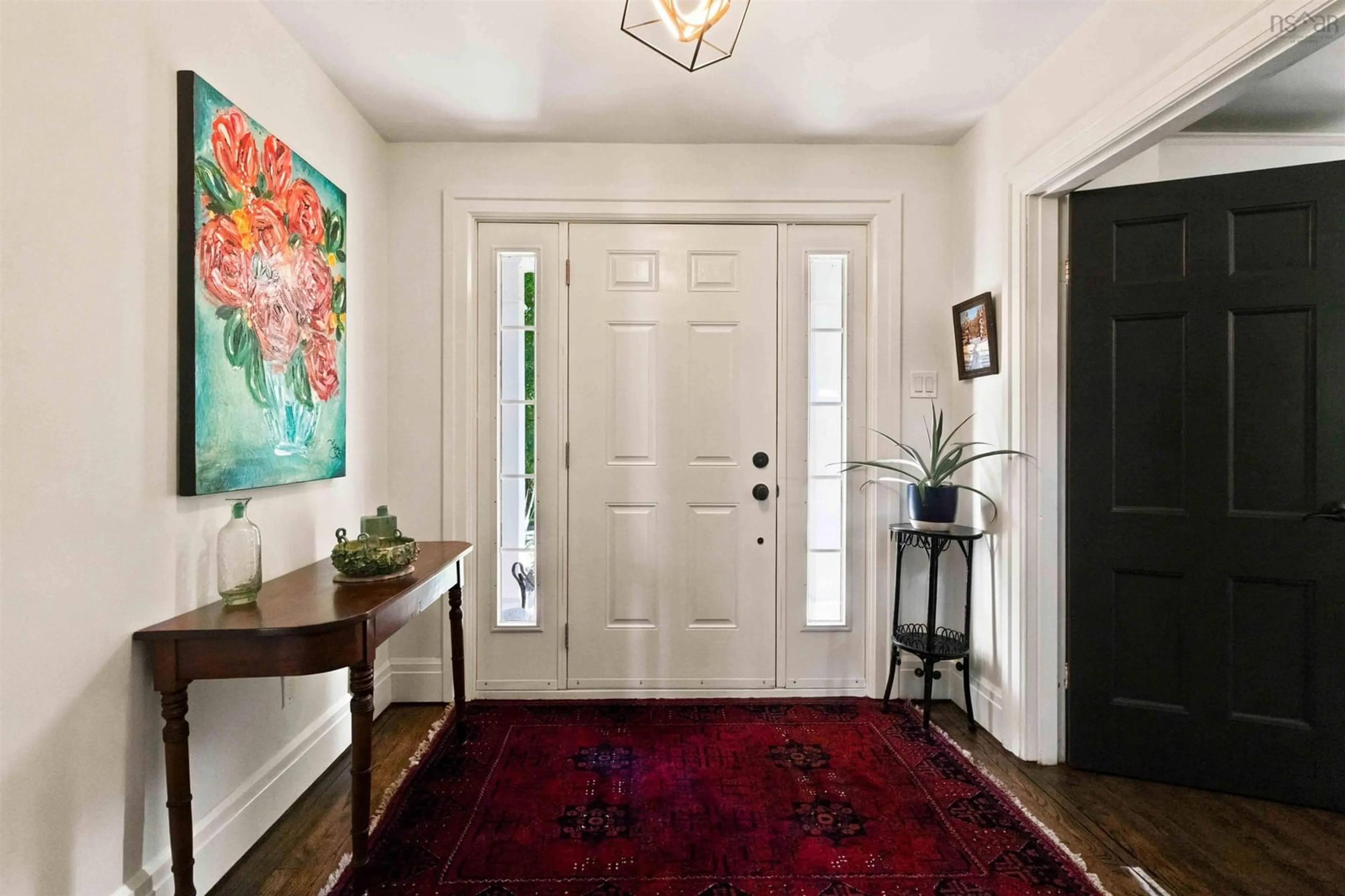 Indoor entryway for 232 Alexandra Ave, Bridgewater Nova Scotia B4V 1H9