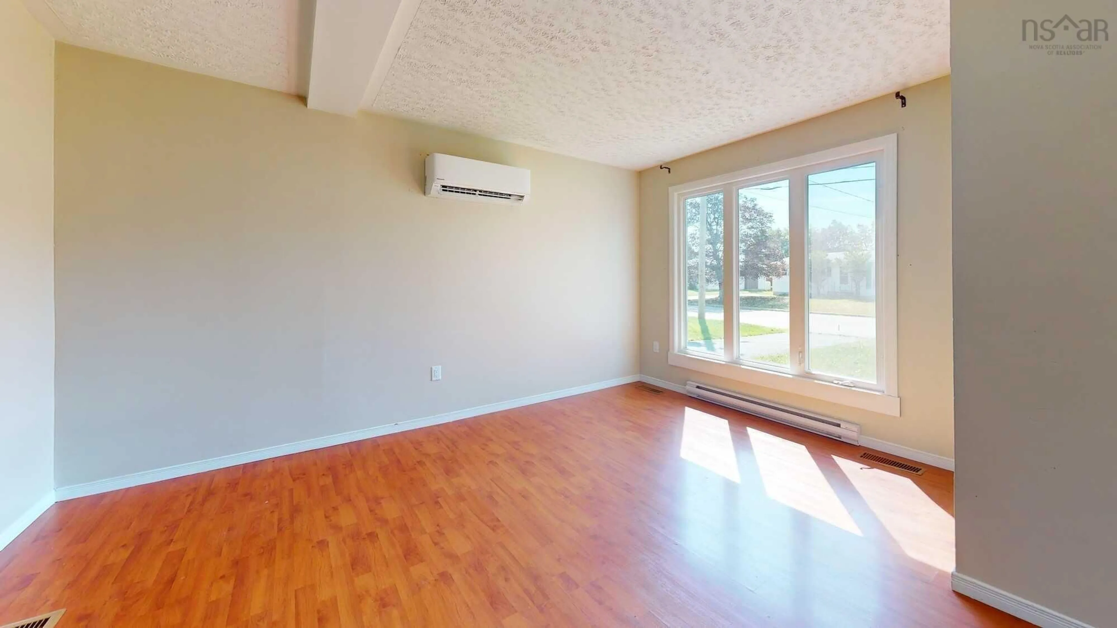 A pic of a room for 58B Maclellan St, Antigonish Nova Scotia B2G 2P2