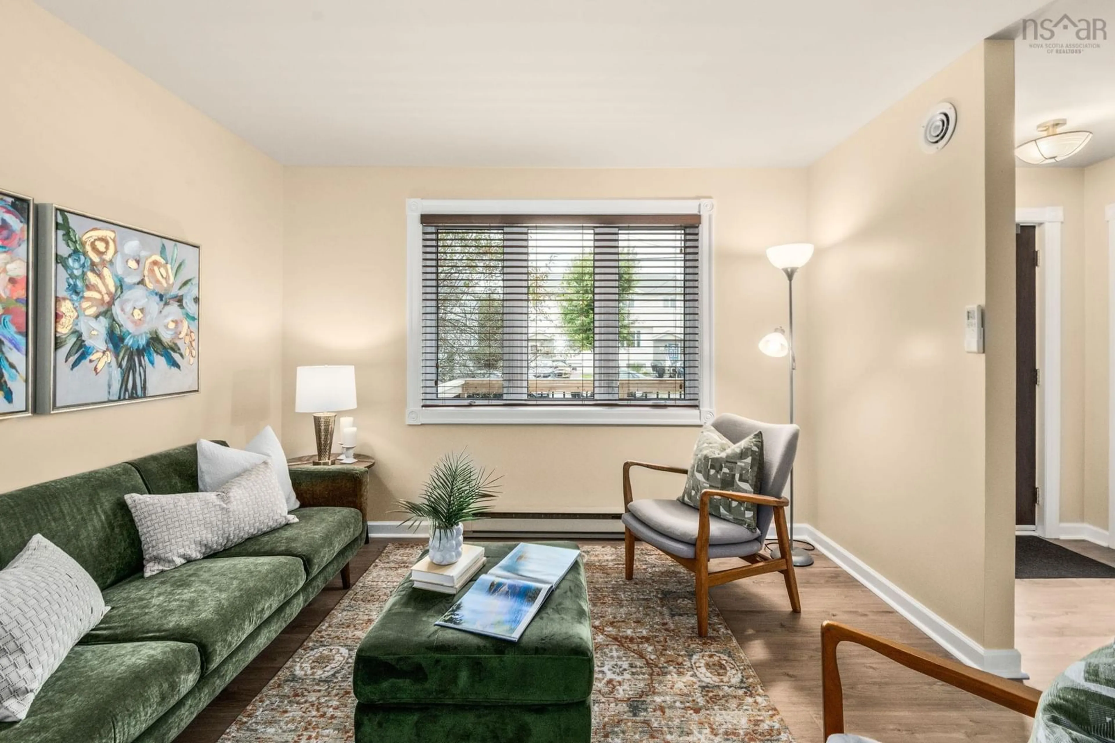 Living room with furniture, unknown for 238 Greenwood Ave, Timberlea Nova Scotia B3T 1H8