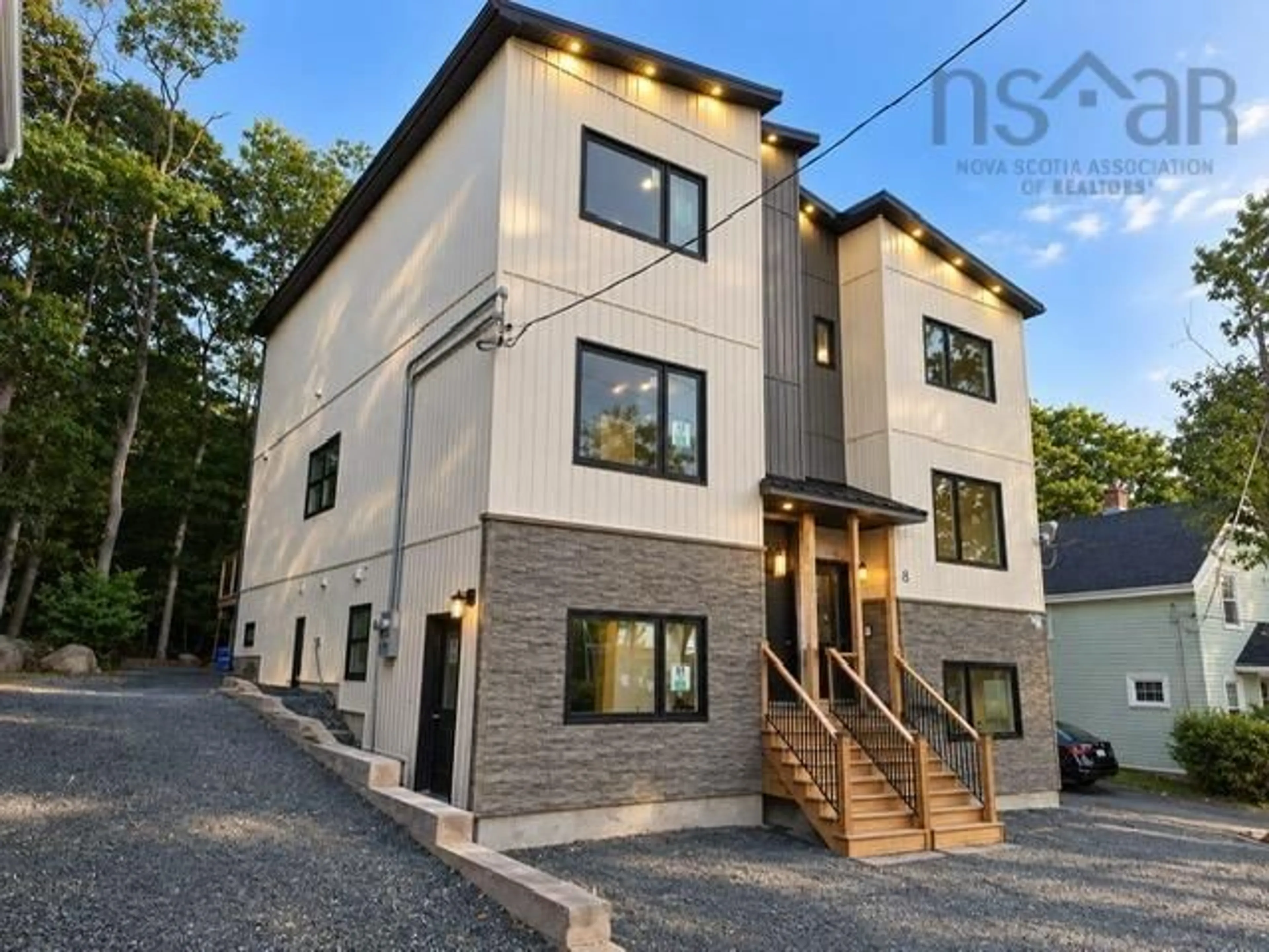 Home with brick exterior material, unknown for 138 Clovis Ave, Halifax Regional Municipality Nova Scotia B3P 1J2