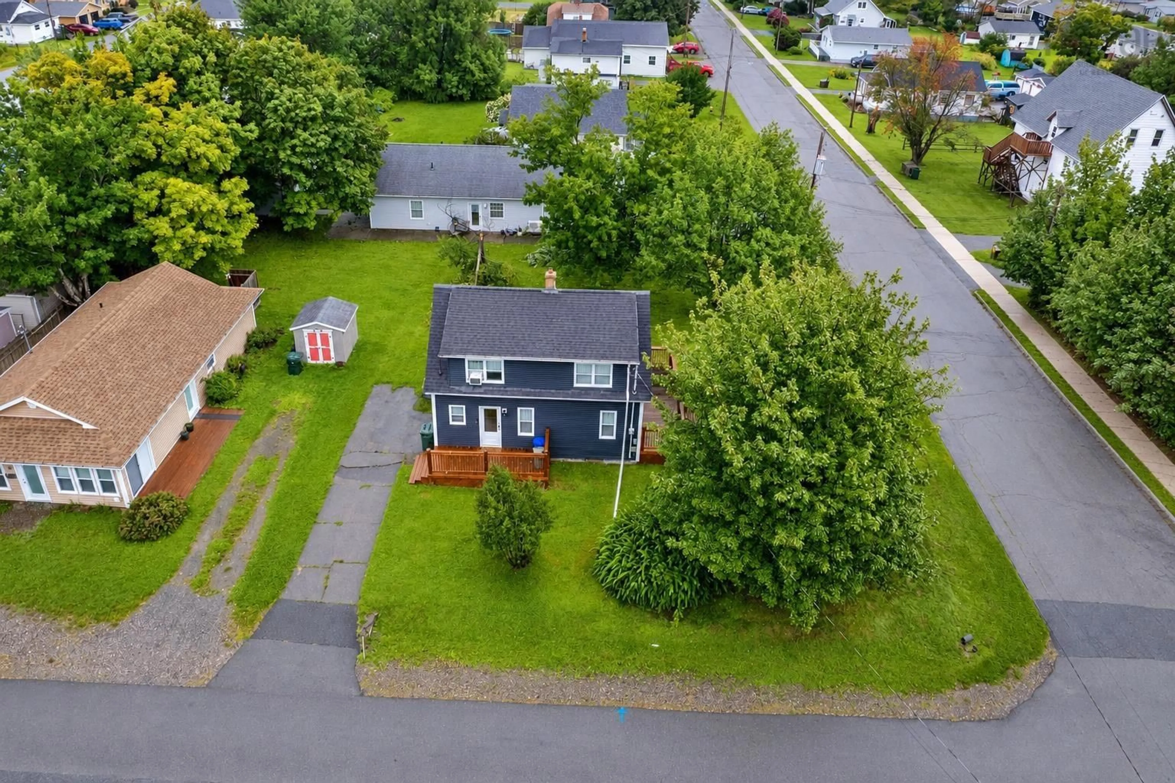A pic from outside/outdoor area/front of a property/back of a property/a pic from drone, street for 78 Fulton Ave, Westmount Nova Scotia B1R 1J7