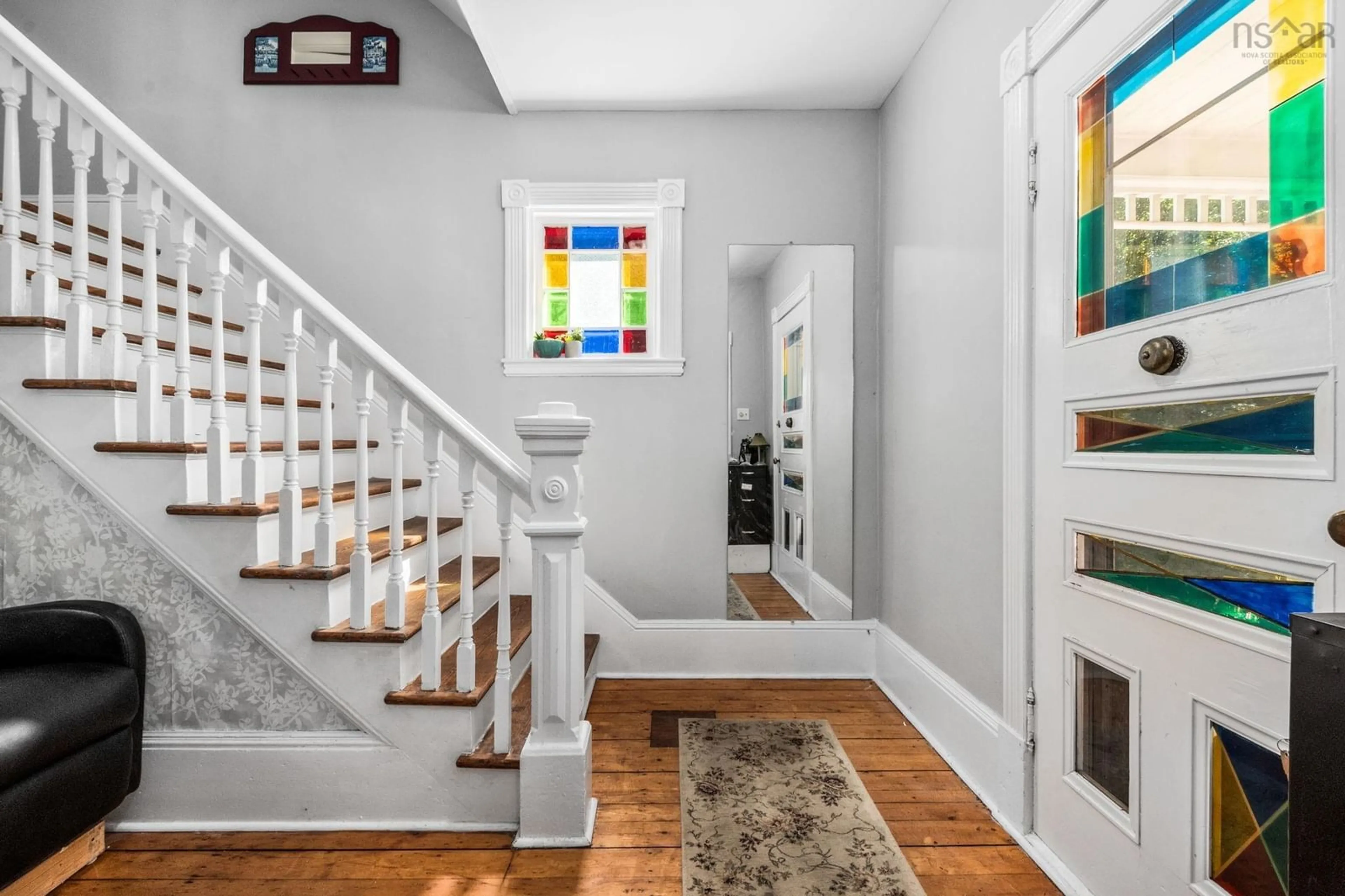 Indoor entryway for 4068 Highway 1, Garlands Crossing Nova Scotia B0N 2T0