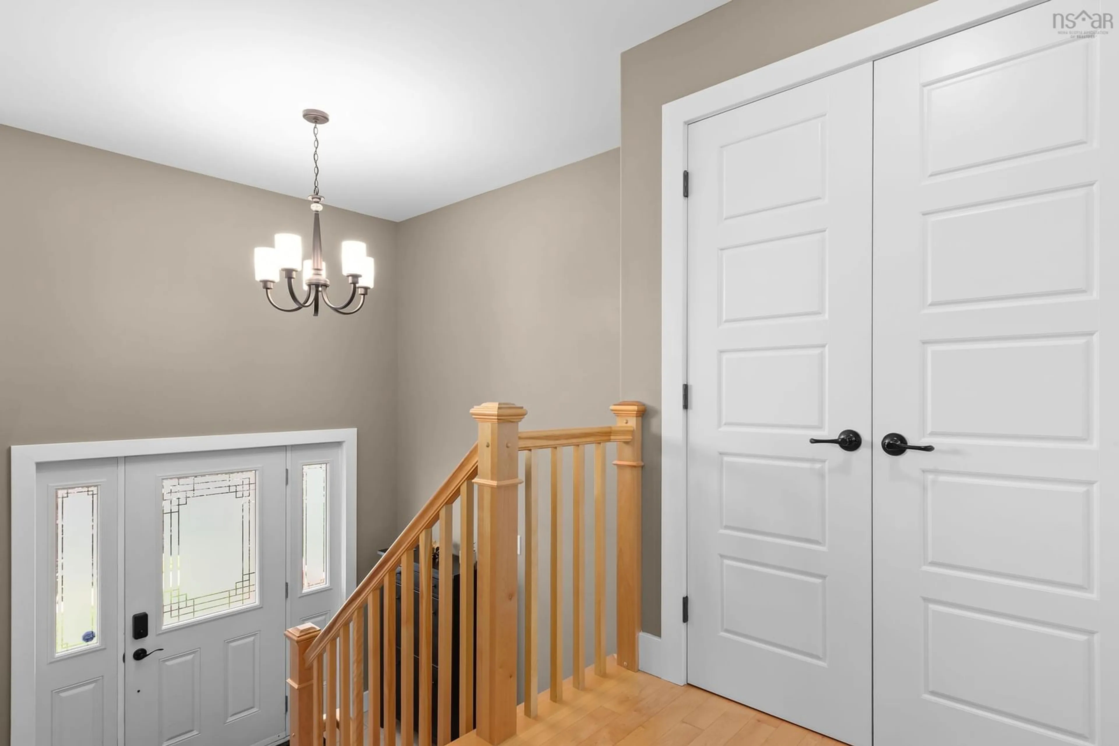 Indoor entryway for 36 Lasalle Crt, West Bedford Nova Scotia B4B 0H8