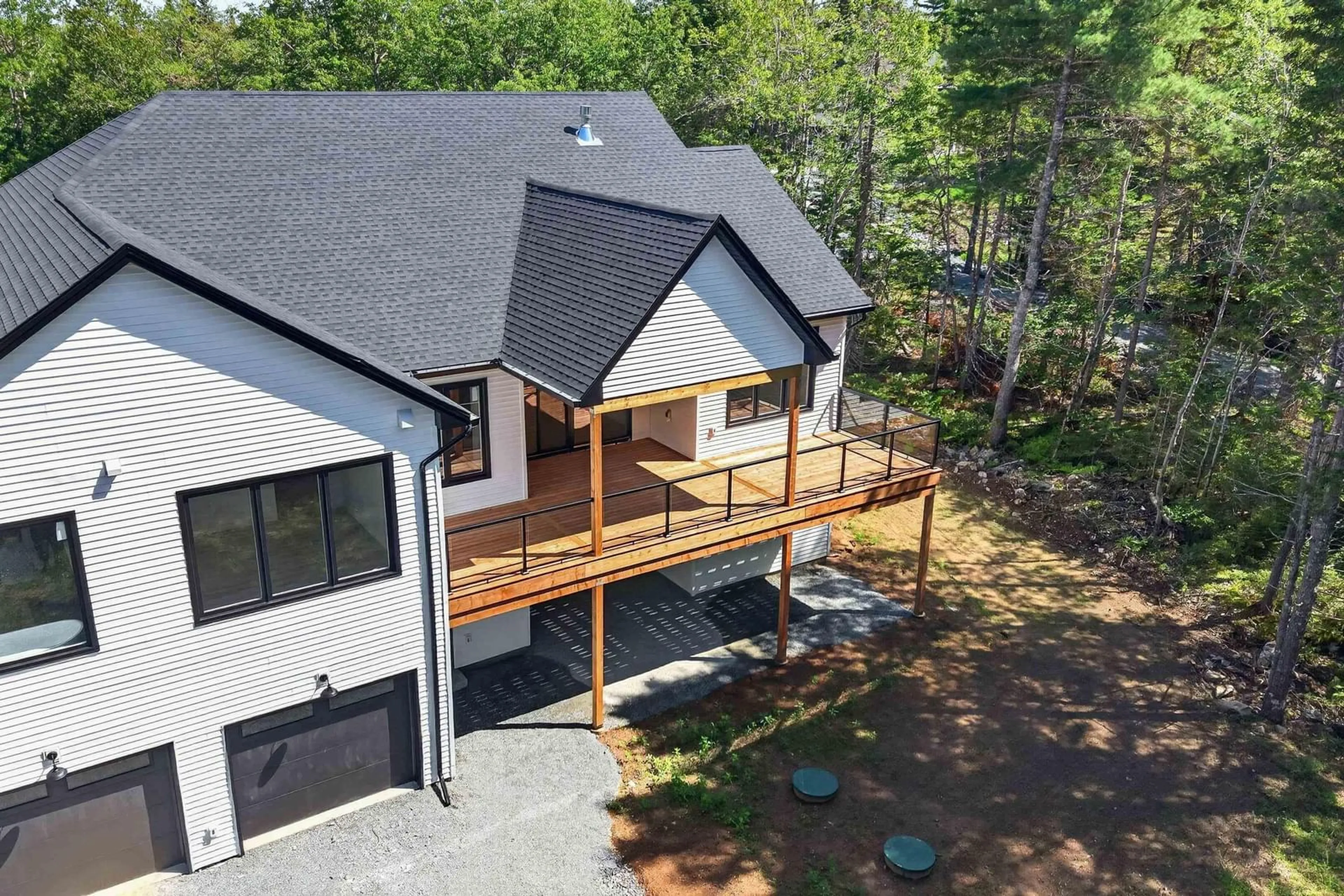 A pic from outside/outdoor area/front of a property/back of a property/a pic from drone, mountain view for 524/526 Perrin Dr, Fall River Nova Scotia B2T 1X8