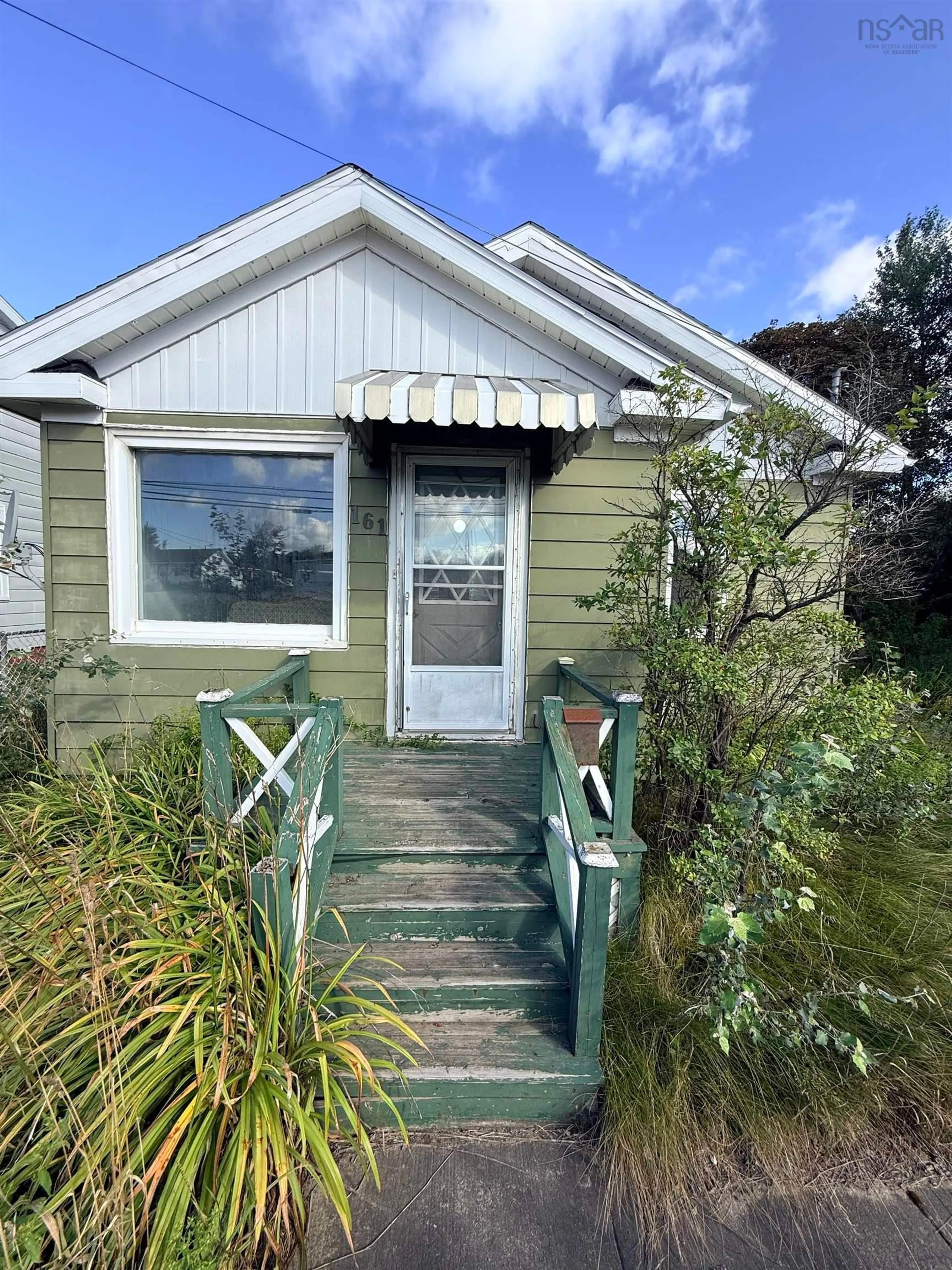 Home with vinyl exterior material, street for 161 Welton Street B1p 5r9, Sydney Nova Scotia B1P 5R9